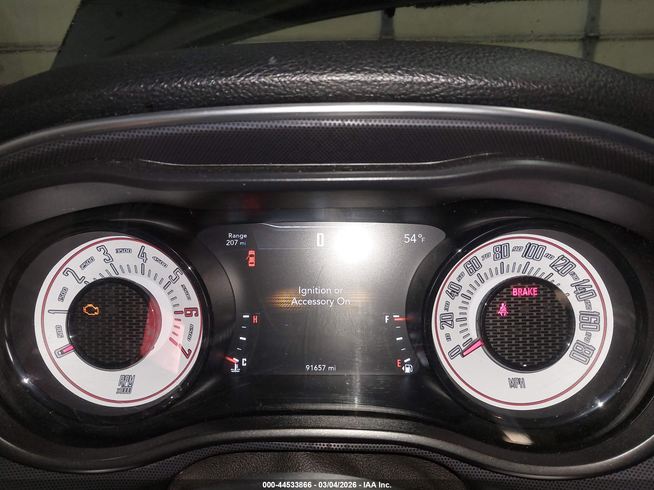 DODGE CHALLENGER image 7