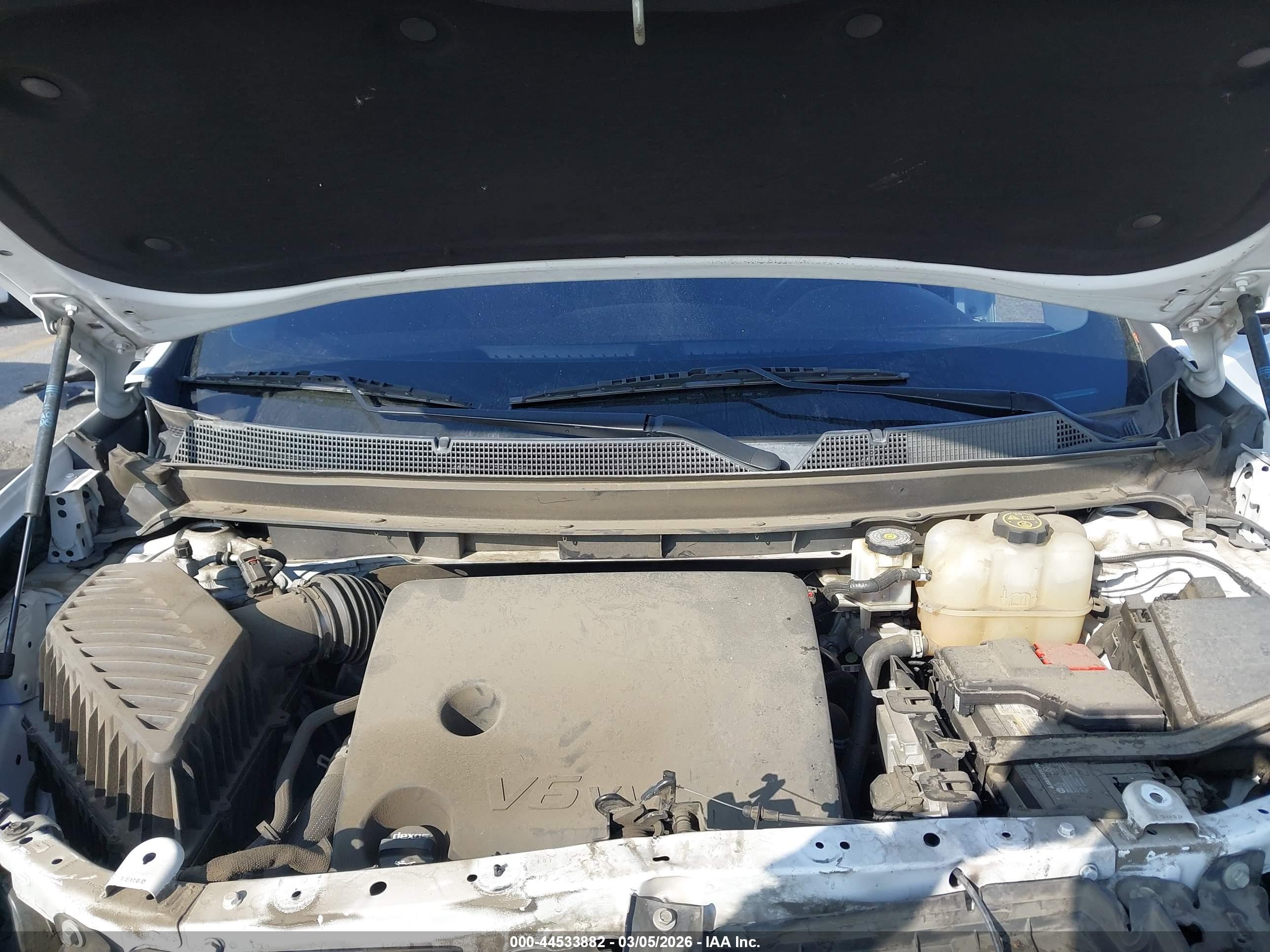 CHEVROLET TRAVERSE image 10