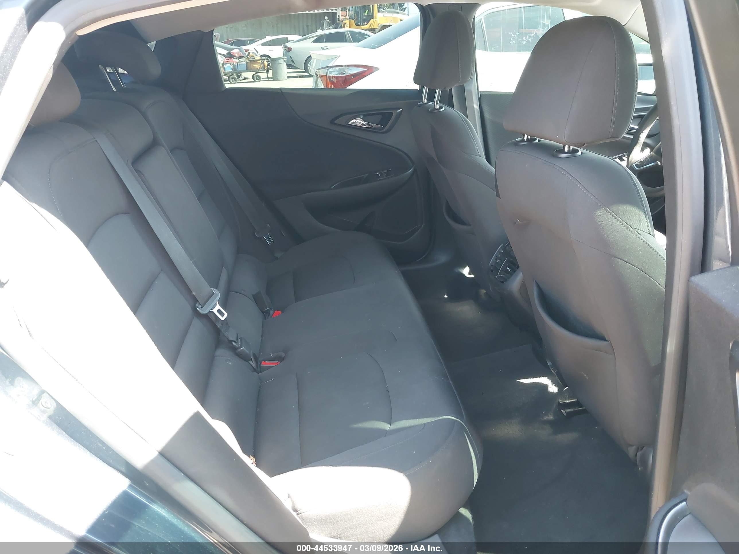 CHEVROLET MALIBU image 8