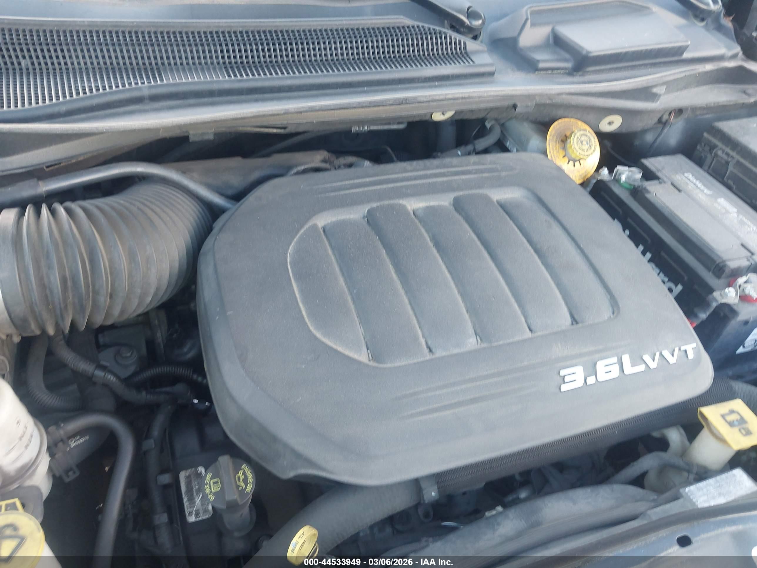 CHRYSLER TOWN image 10