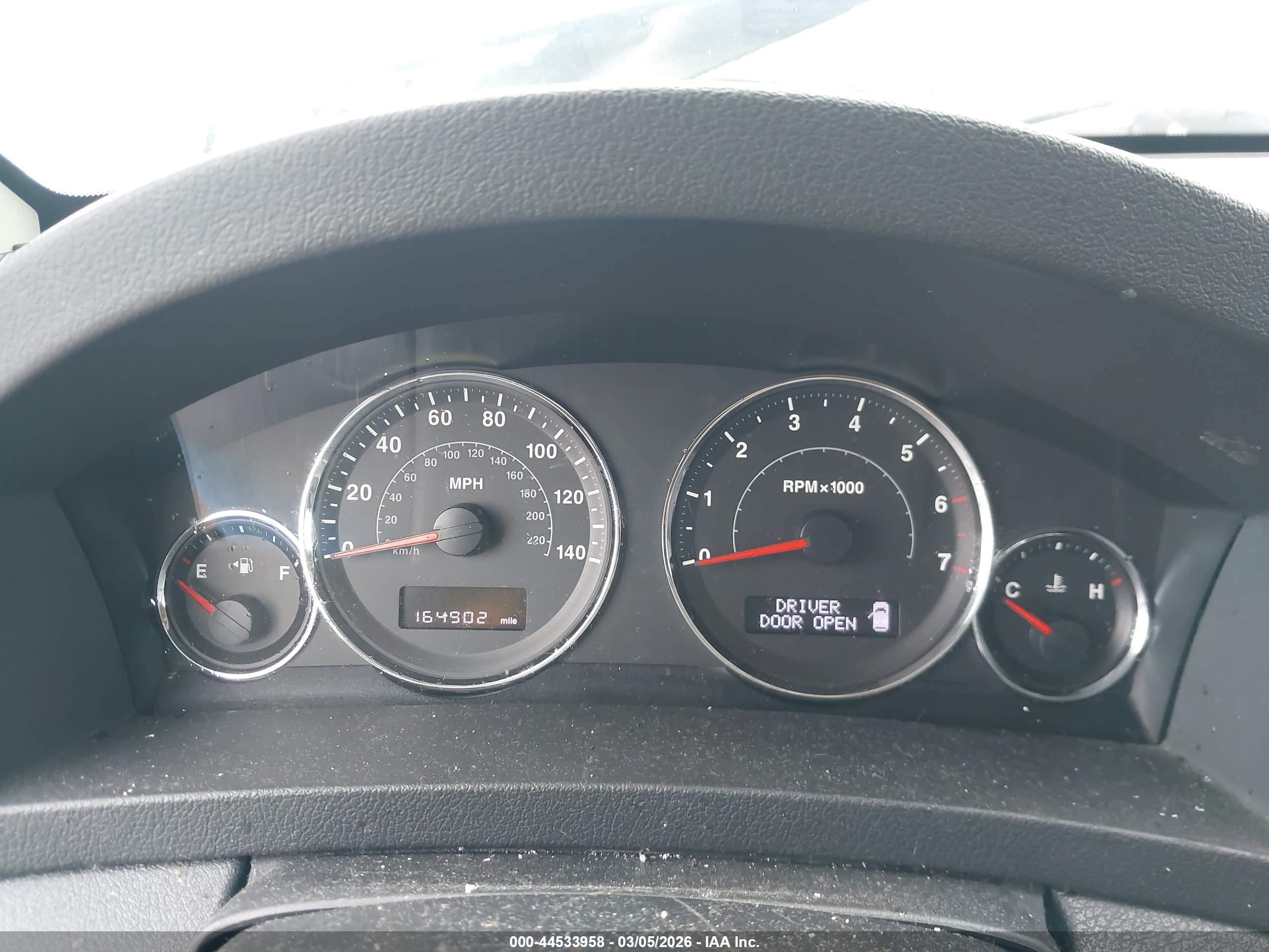 JEEP GRAND image 7