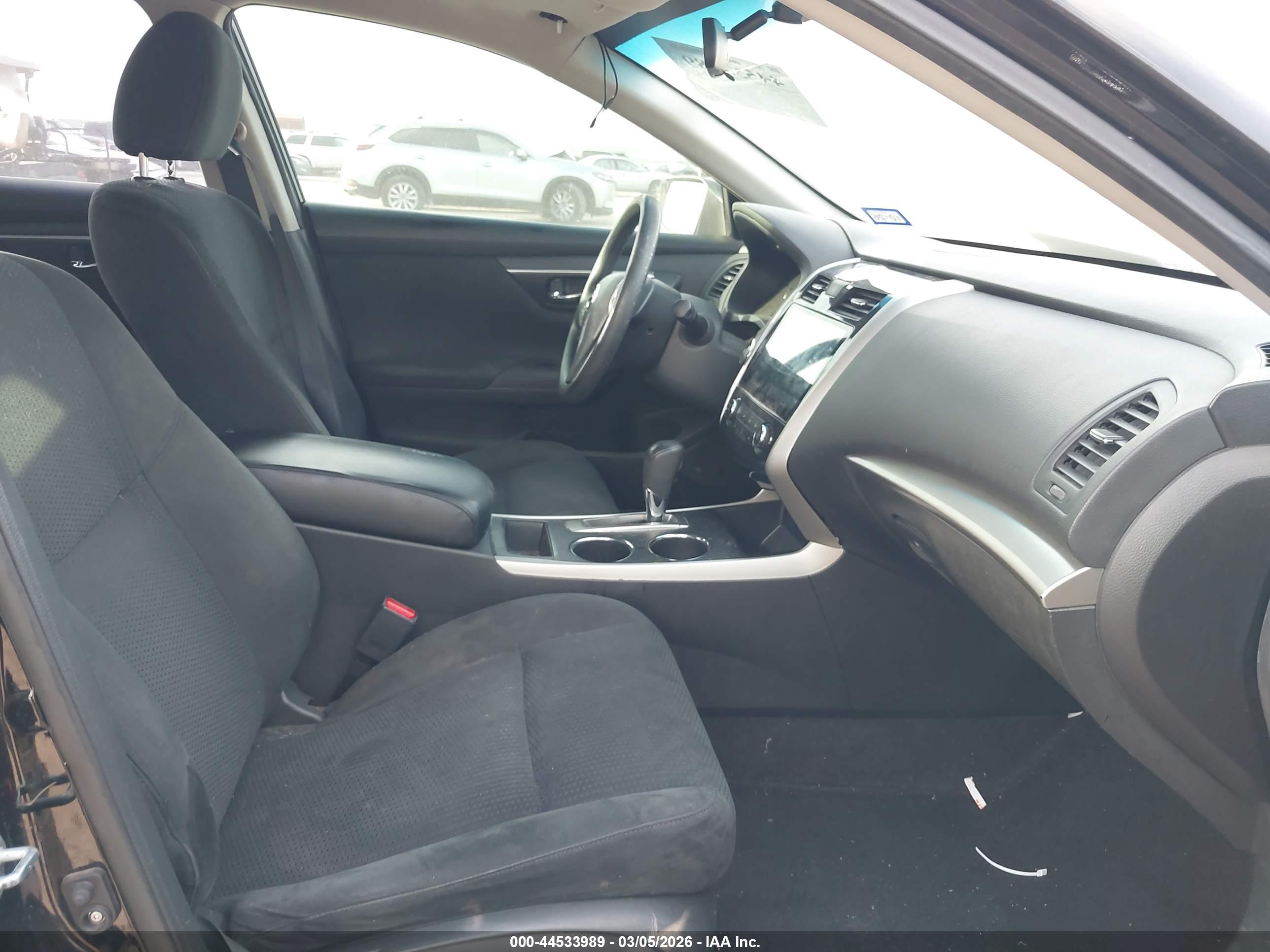 NISSAN ALTIMA image 5