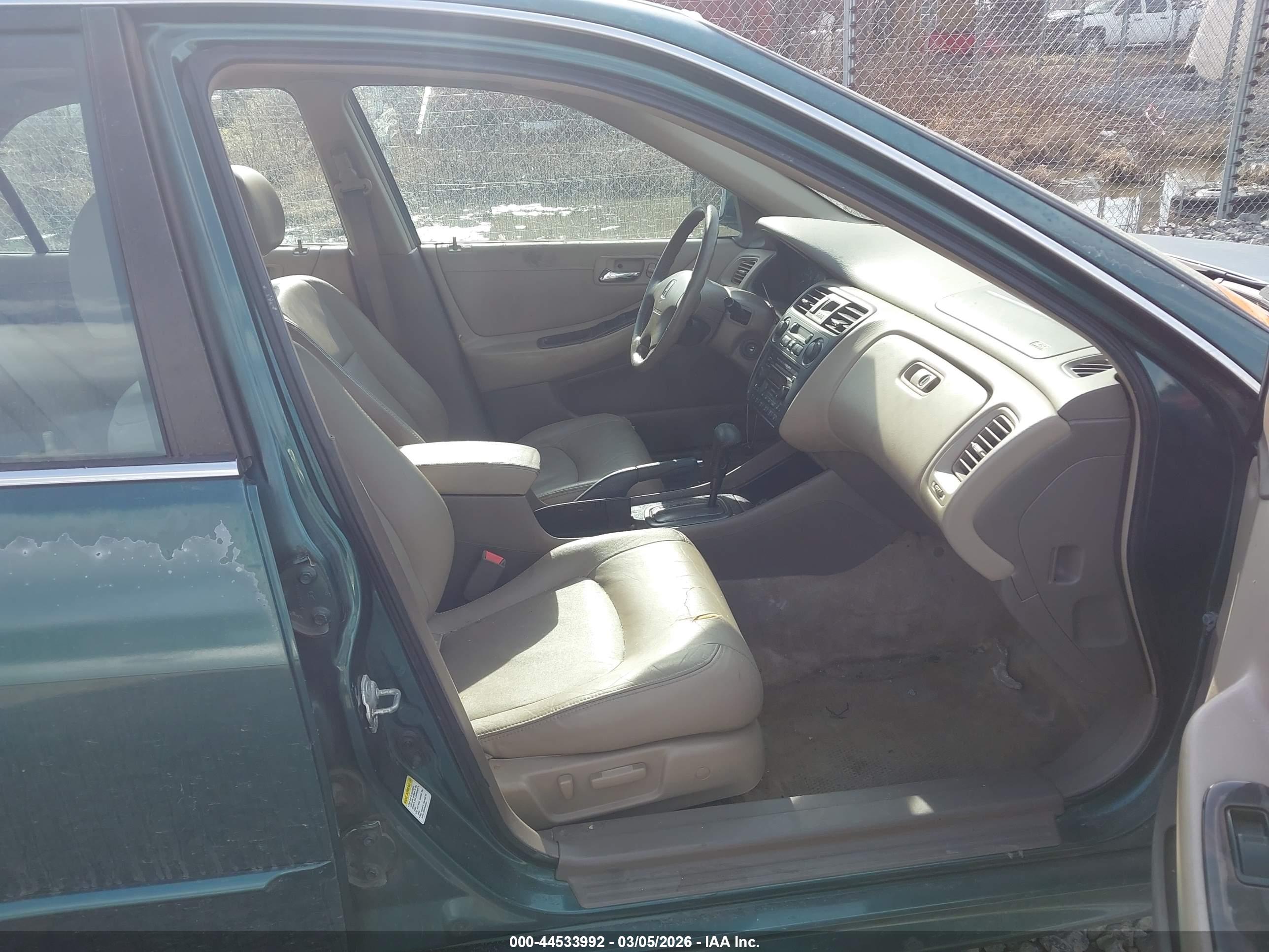 HONDA ACCORD image 5