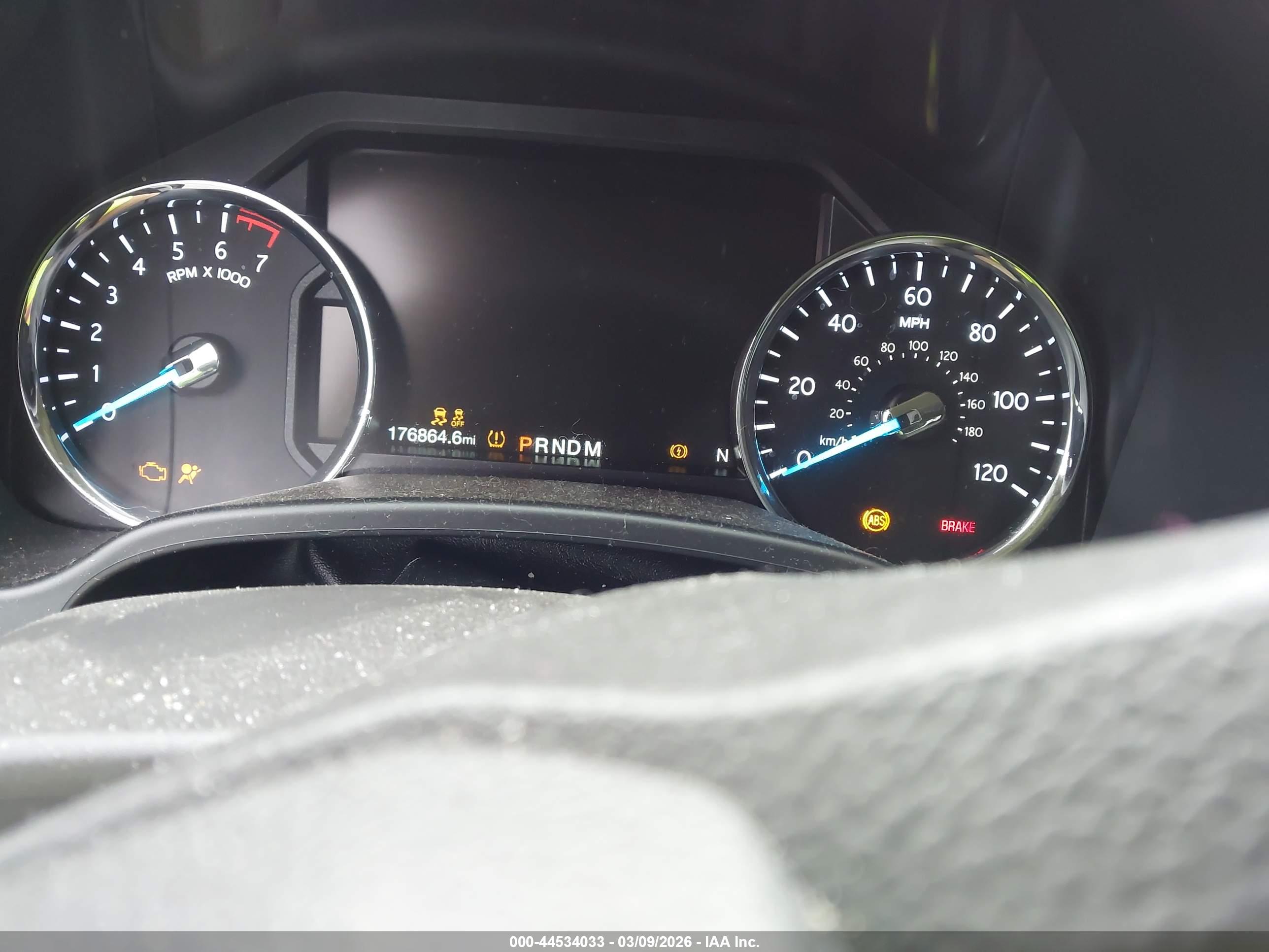 FORD EXPEDITION image 7