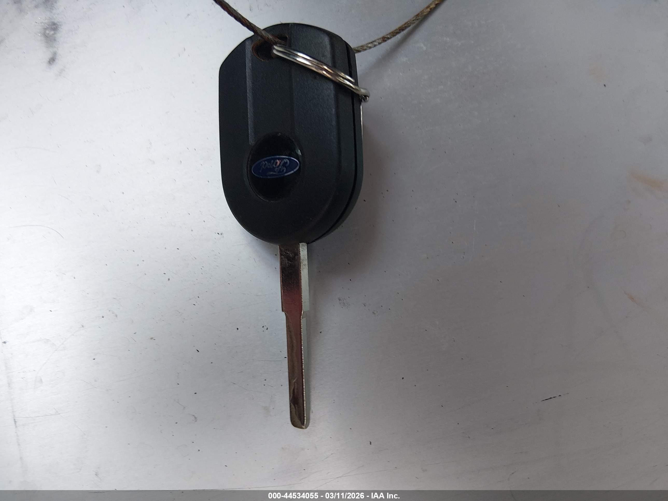 FORD ESCAPE image 11
