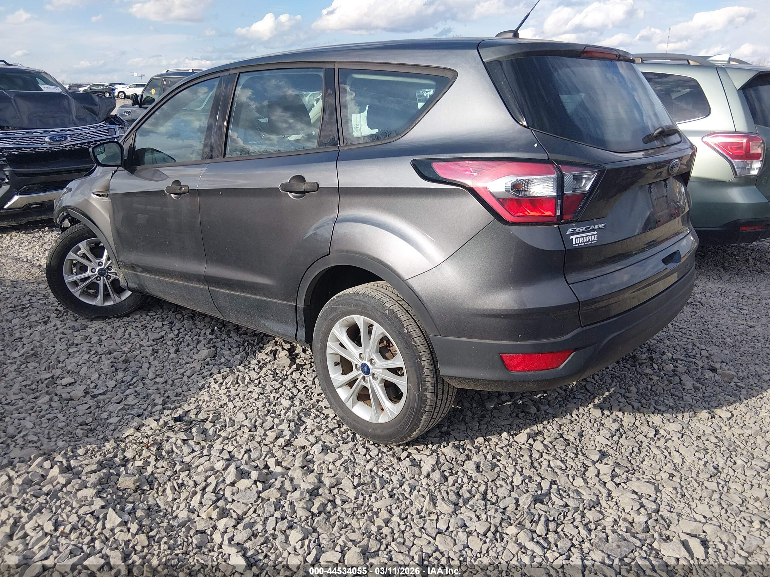 FORD ESCAPE image 3