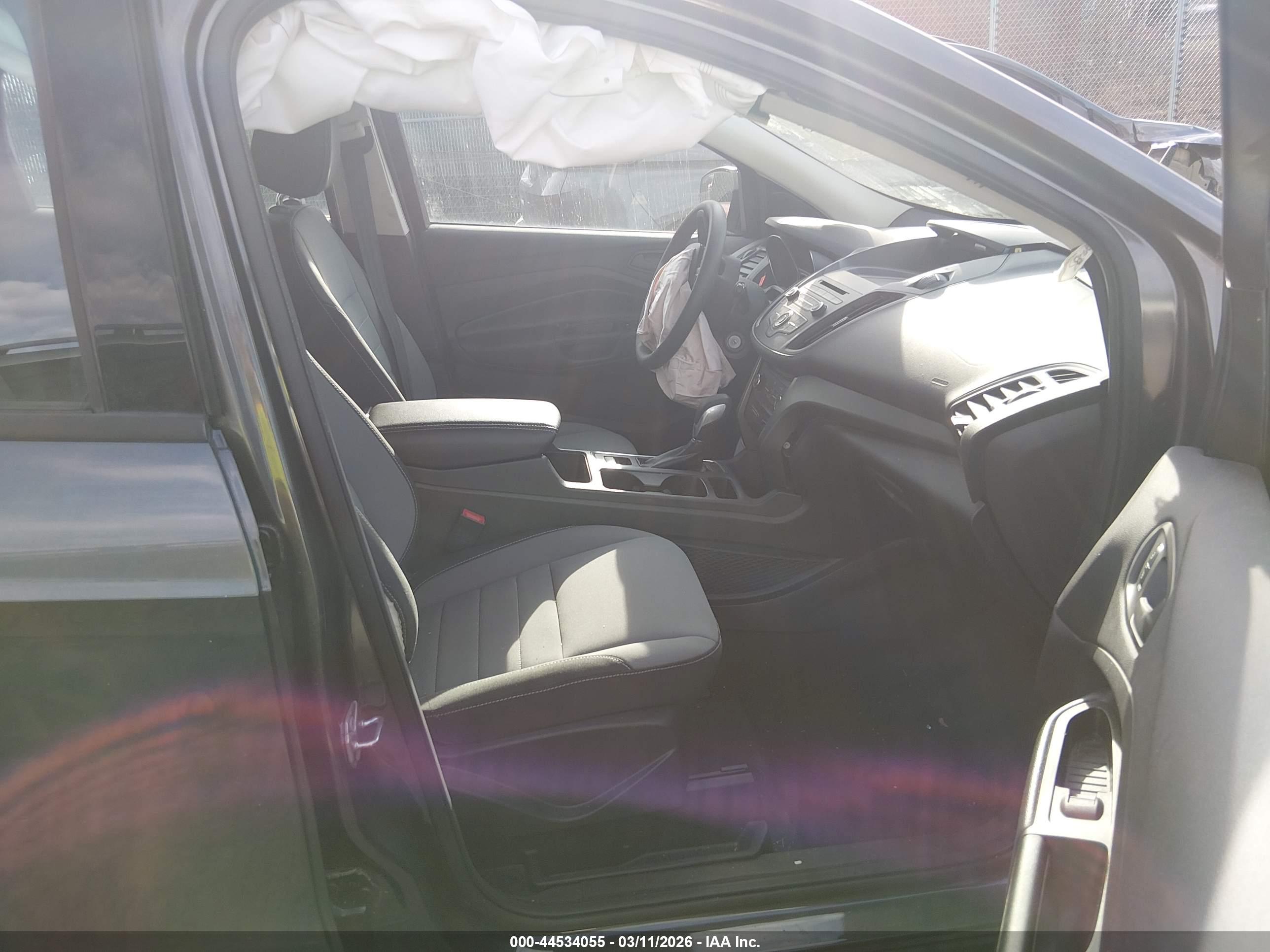 FORD ESCAPE image 5