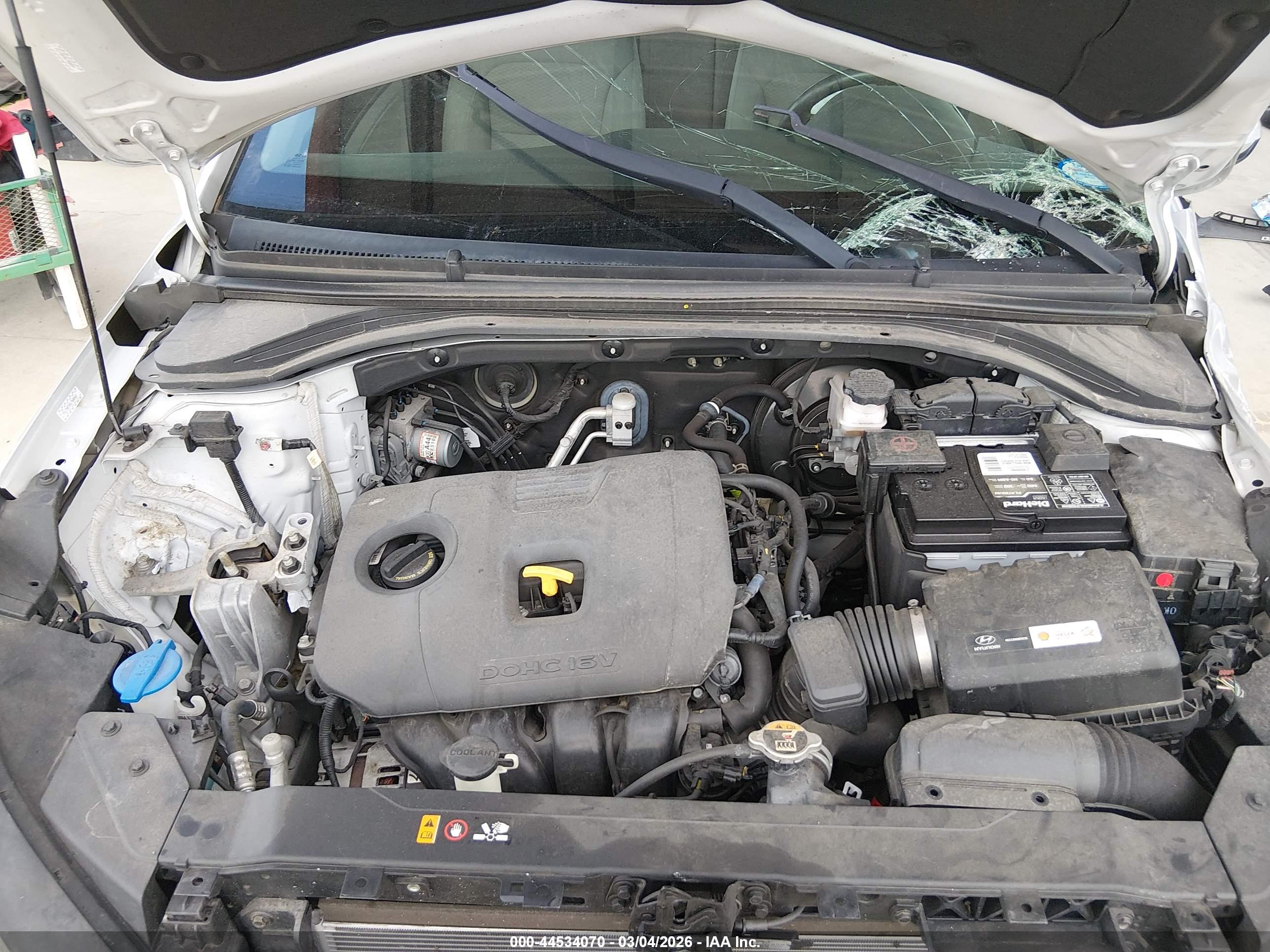 HYUNDAI ELANTRA image 10