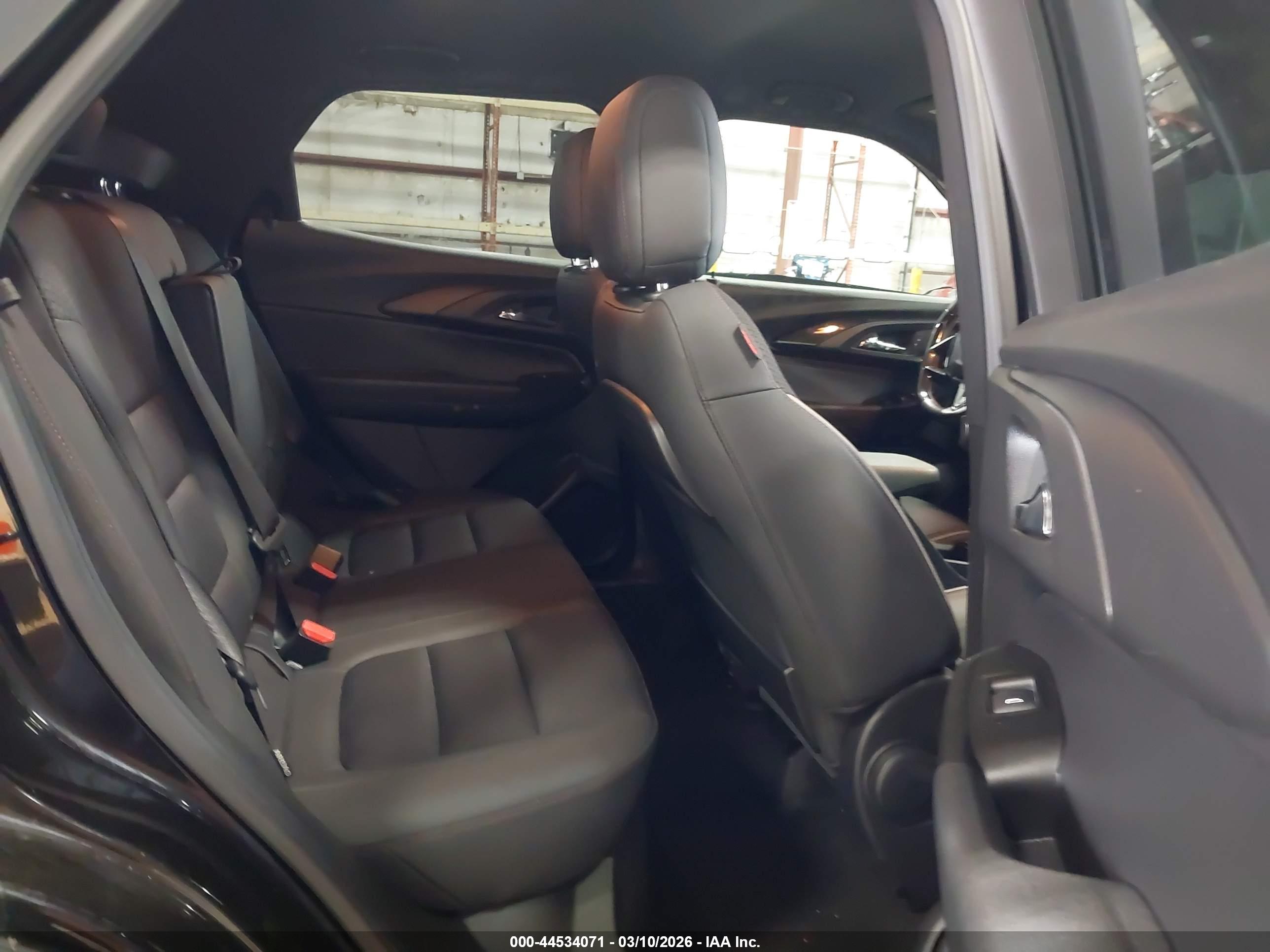 CHEVROLET TRAILBLAZER image 8