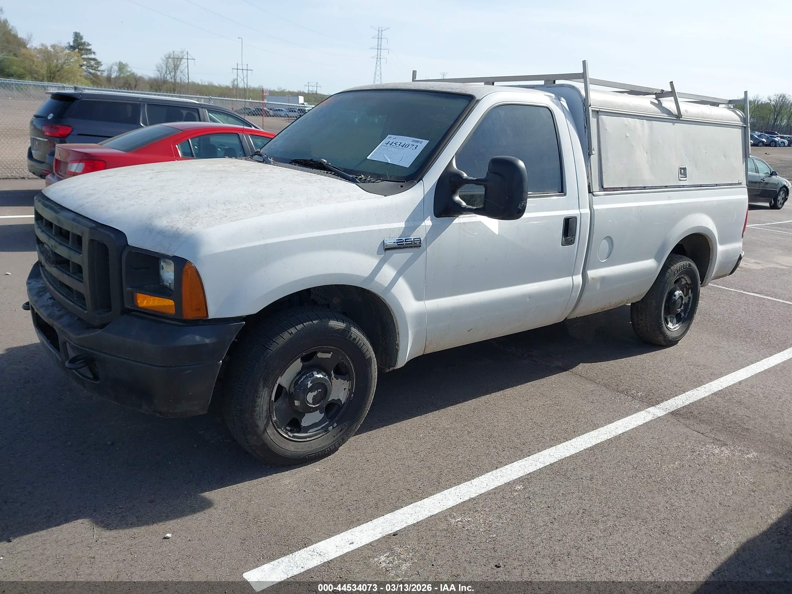 FORD F-250 image 2