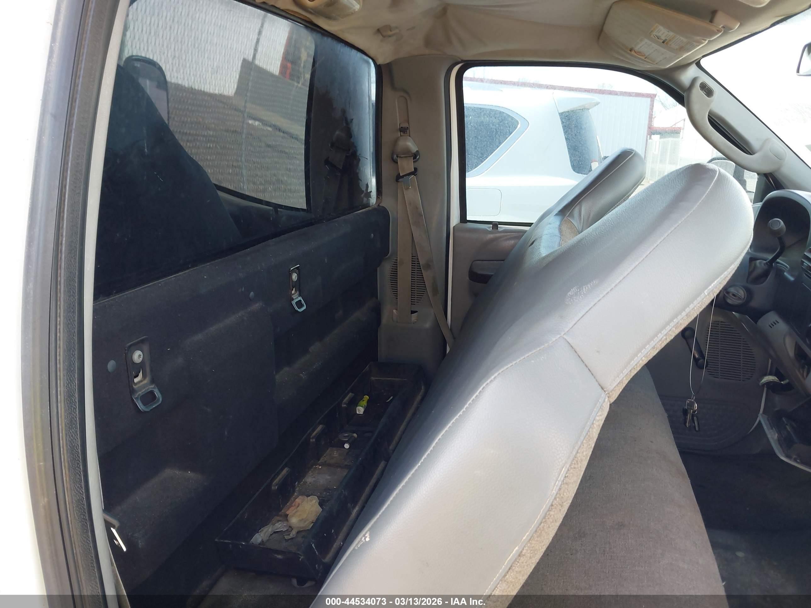 FORD F-250 image 8