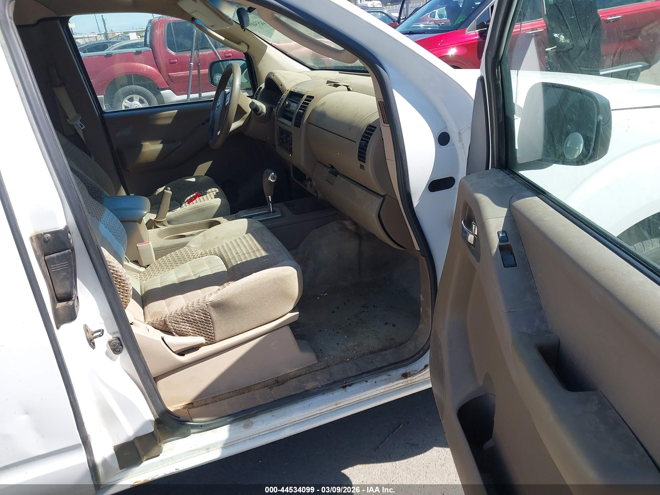 NISSAN FRONTIER image 5