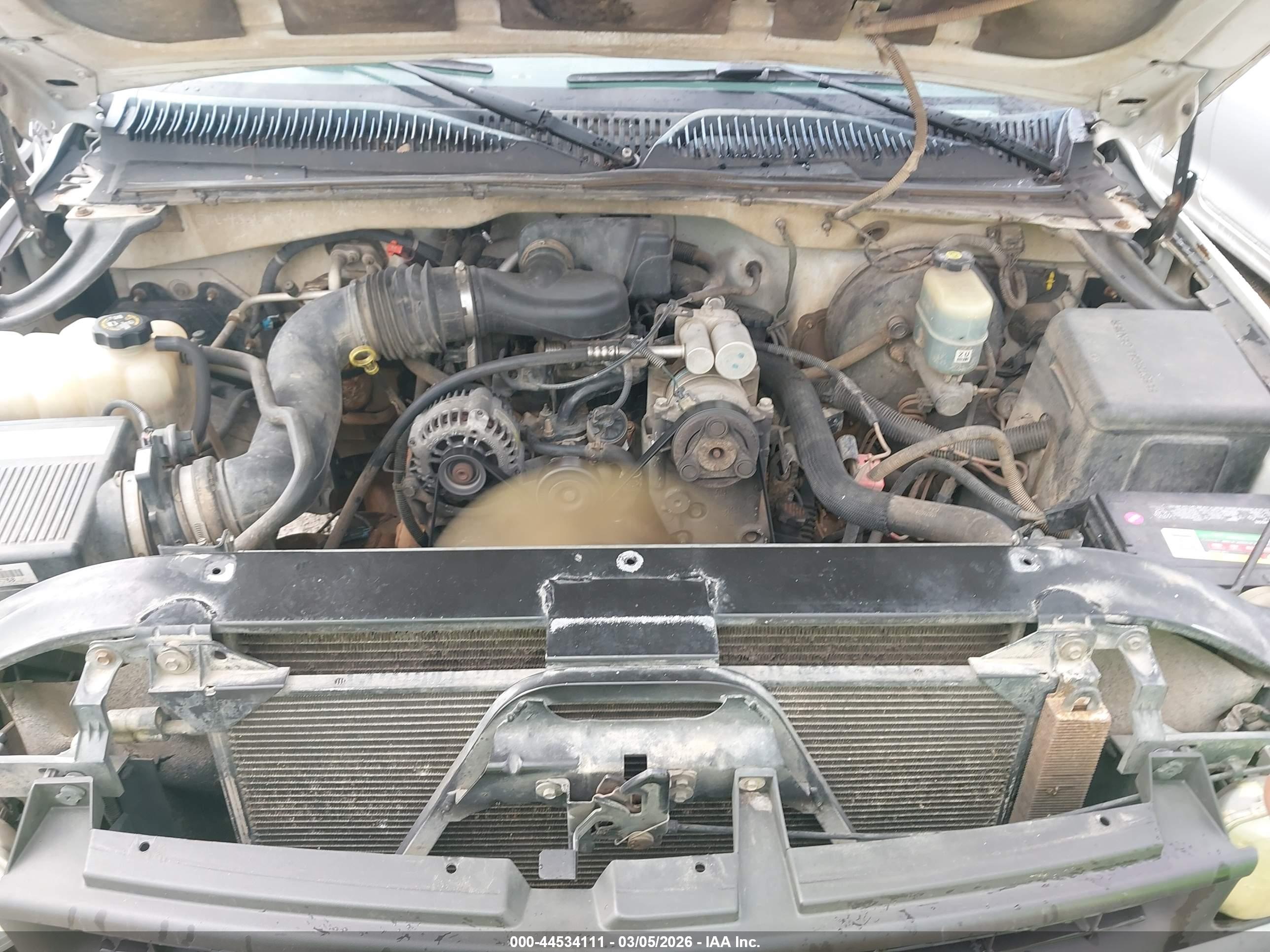 CHEVROLET SILVERADO image 10