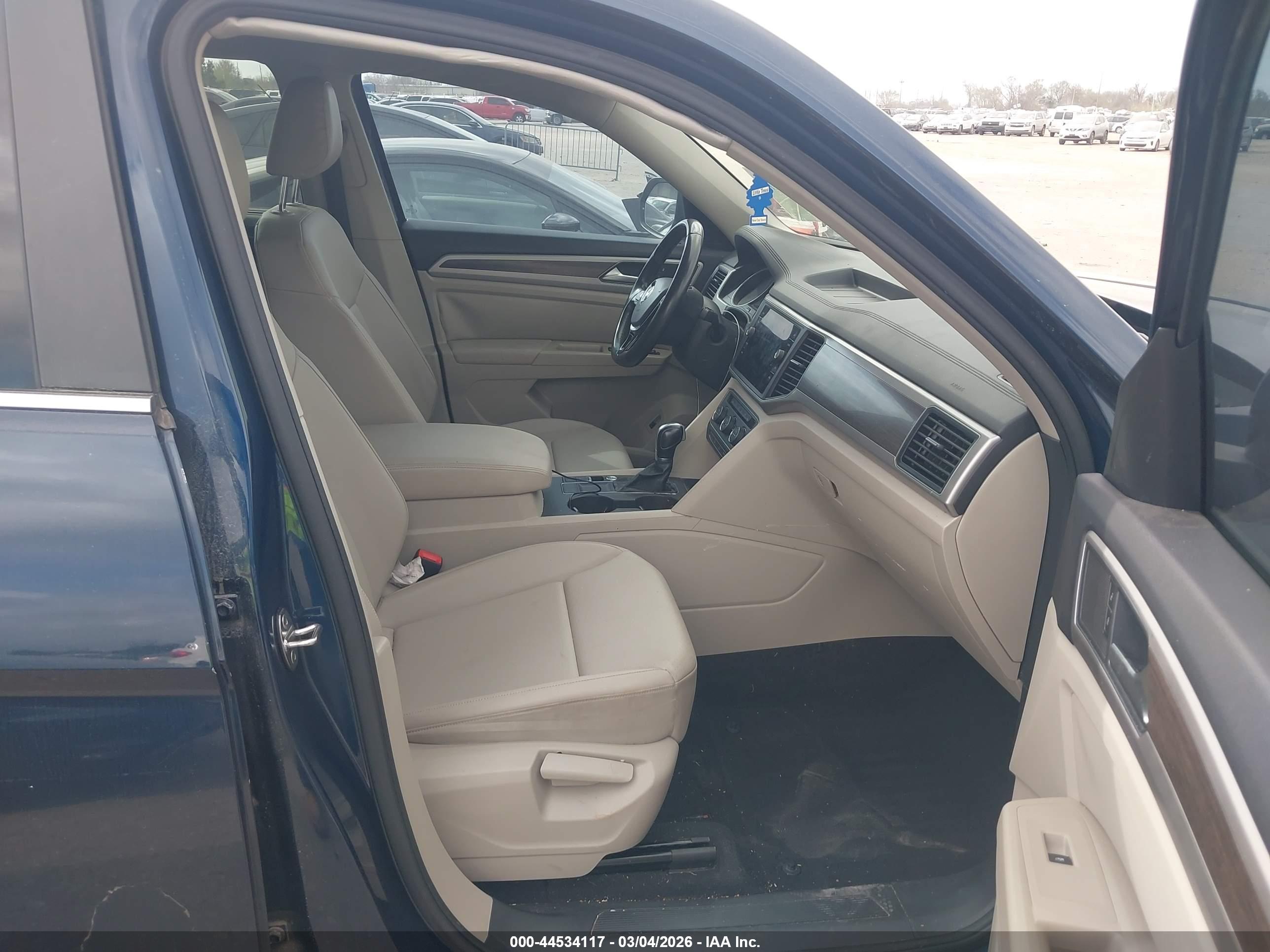VOLKSWAGEN ATLAS image 5