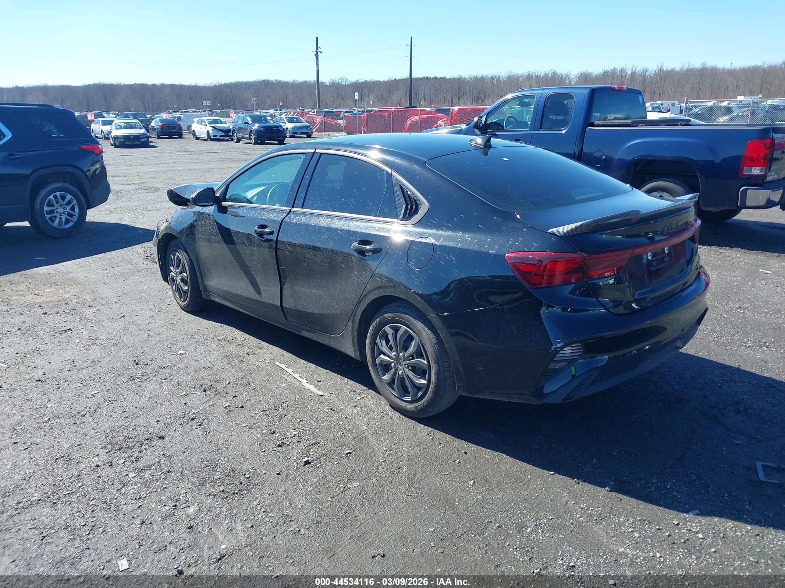 KIA FORTE image 3