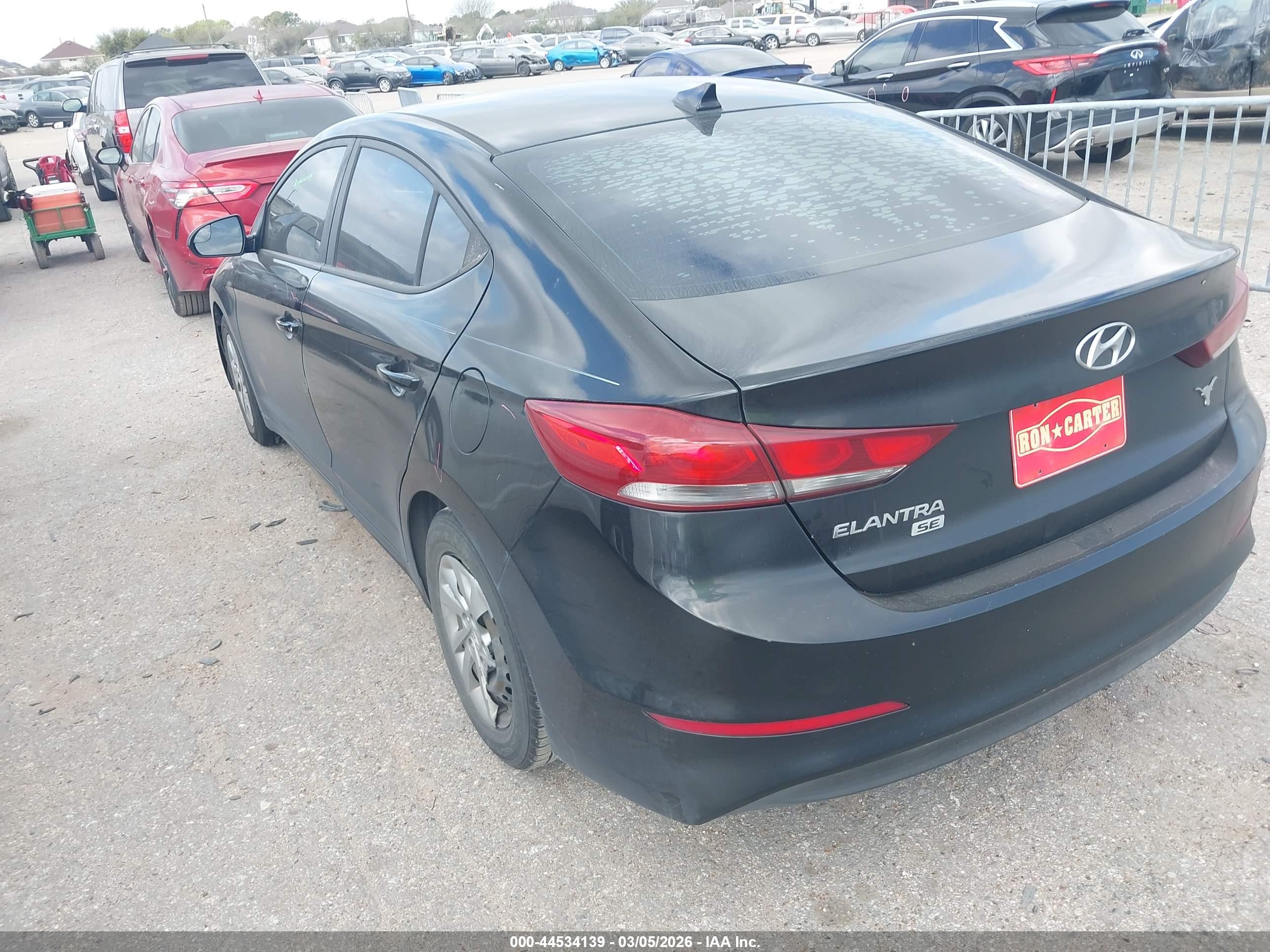 HYUNDAI ELANTRA image 3