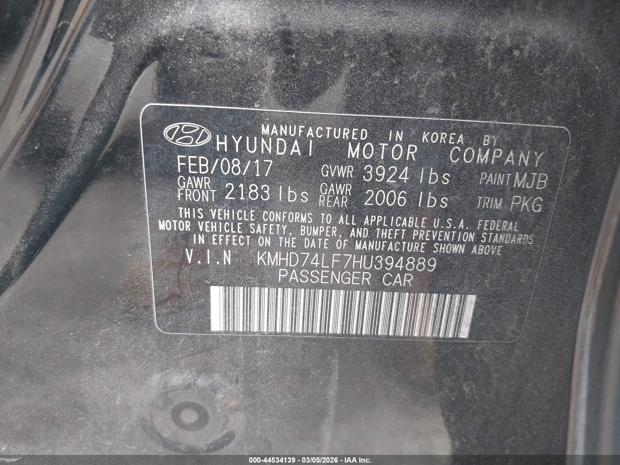 HYUNDAI ELANTRA image 9