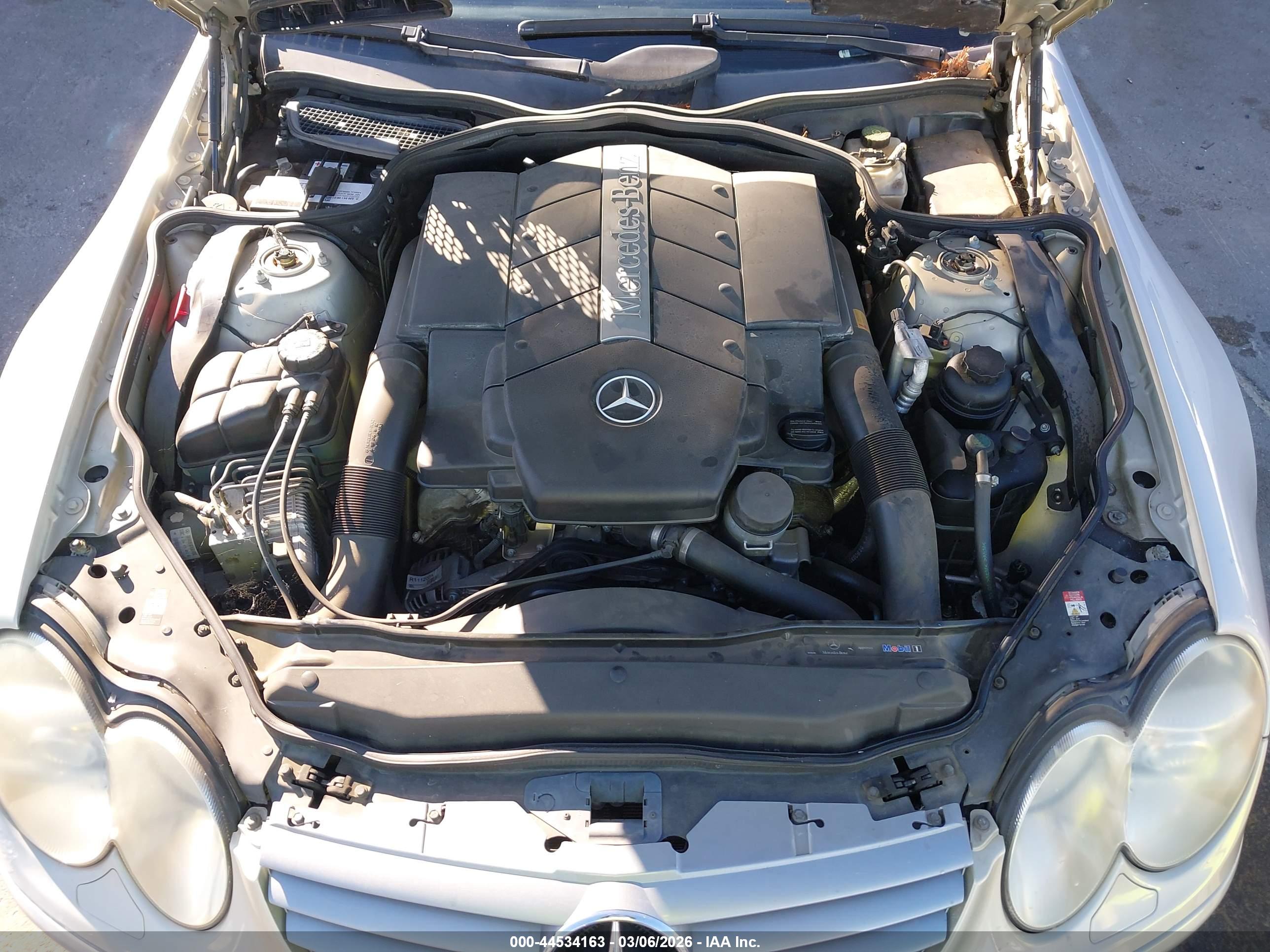MERCEDES-BENZ SL image 10