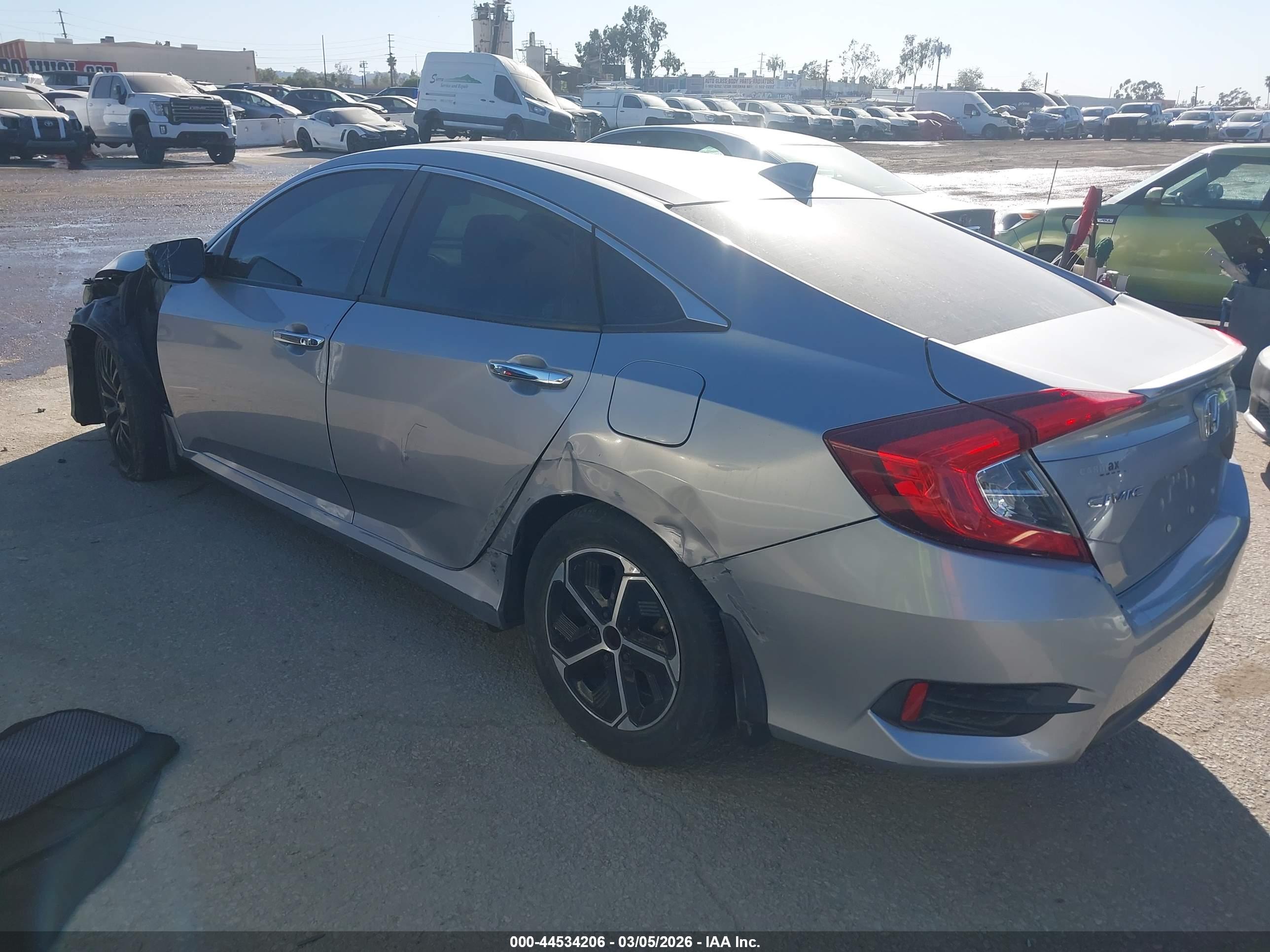 HONDA CIVIC image 3