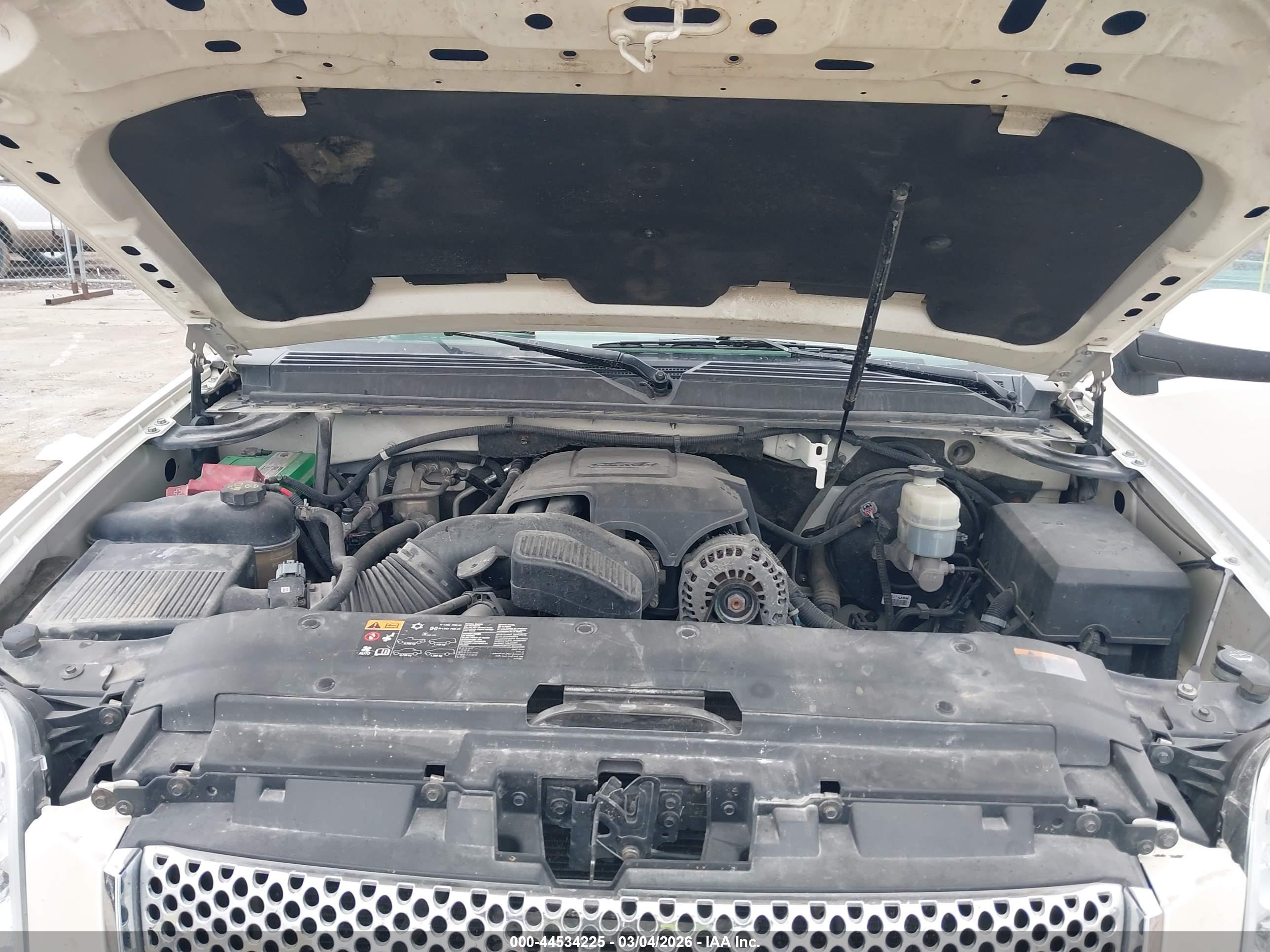 GMC YUKON image 10