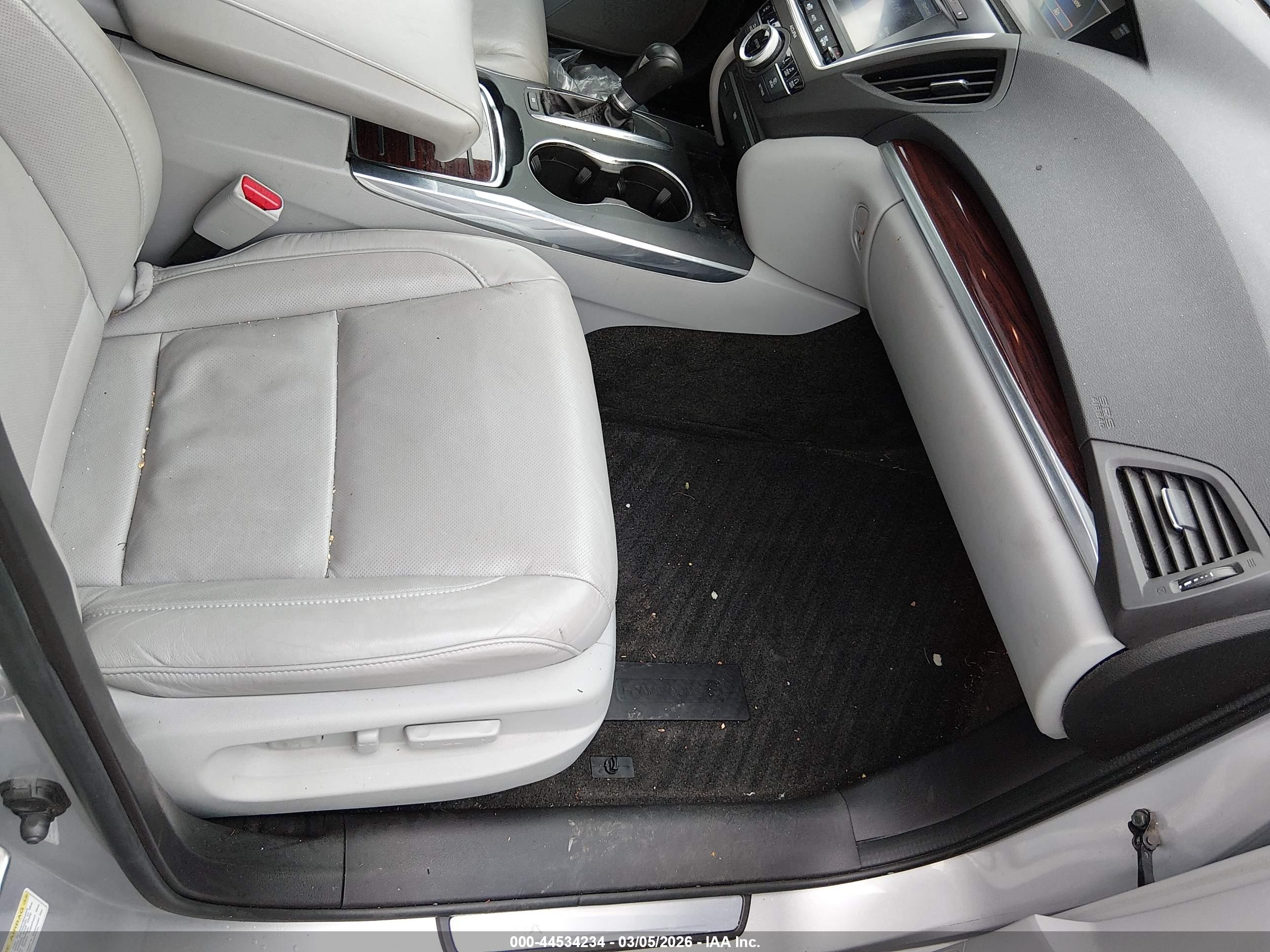 ACURA MDX image 5