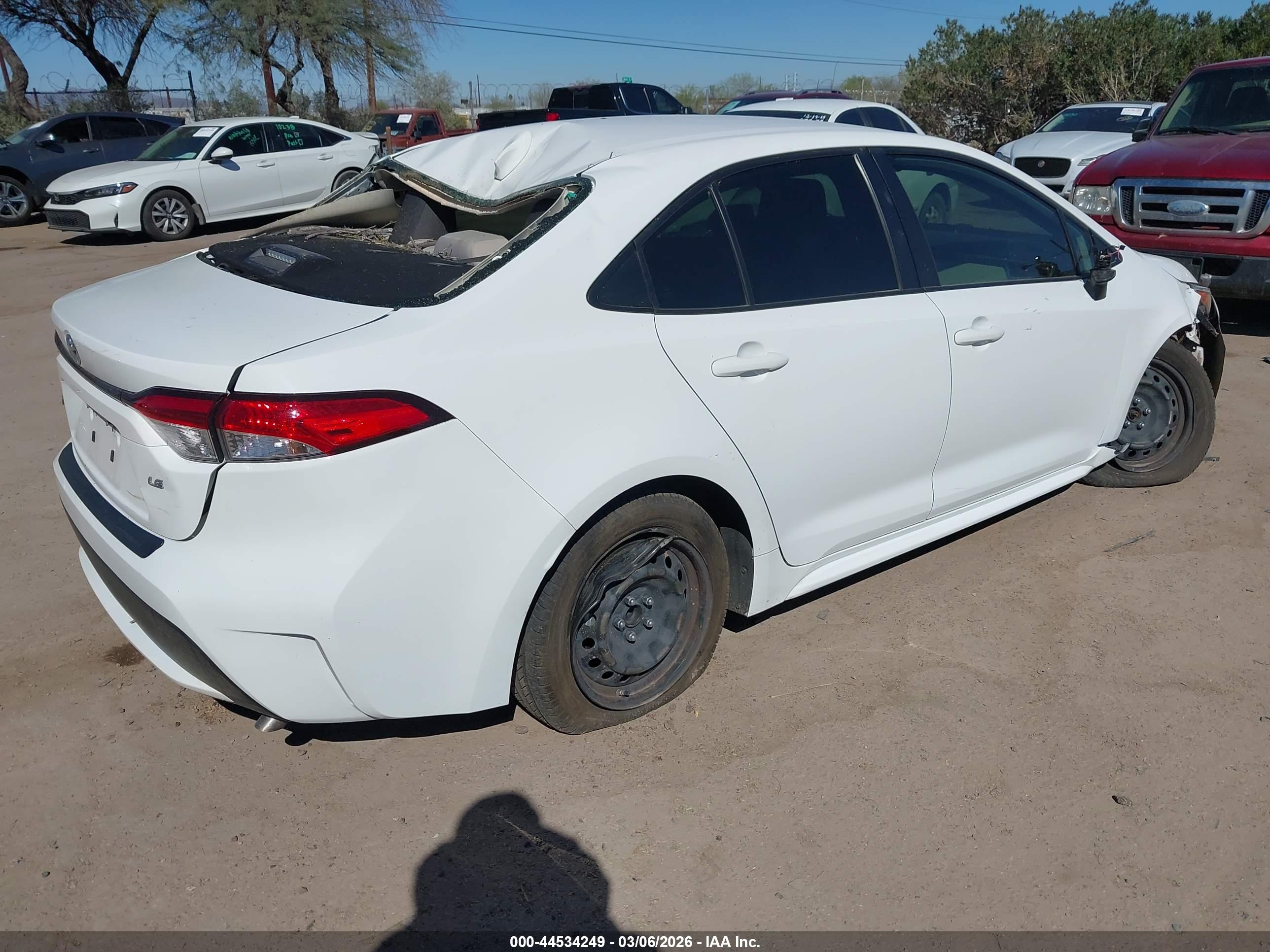 TOYOTA COROLLA image 4