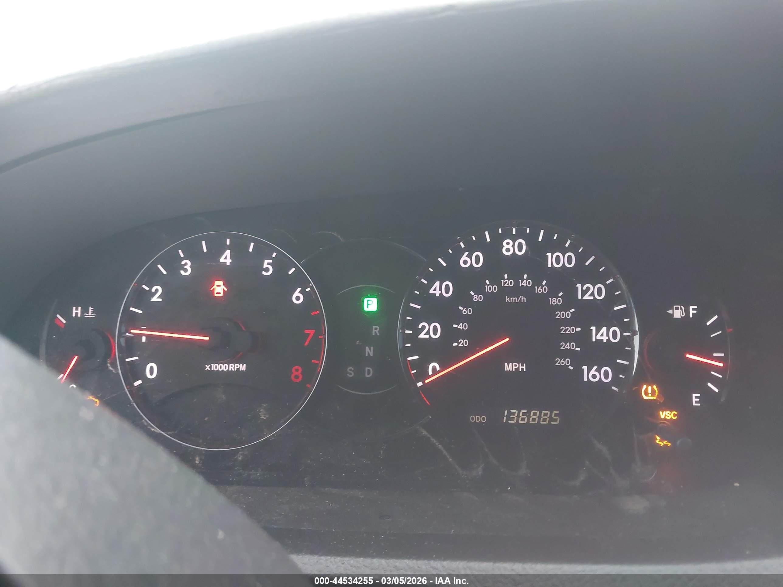 TOYOTA AVALON image 7