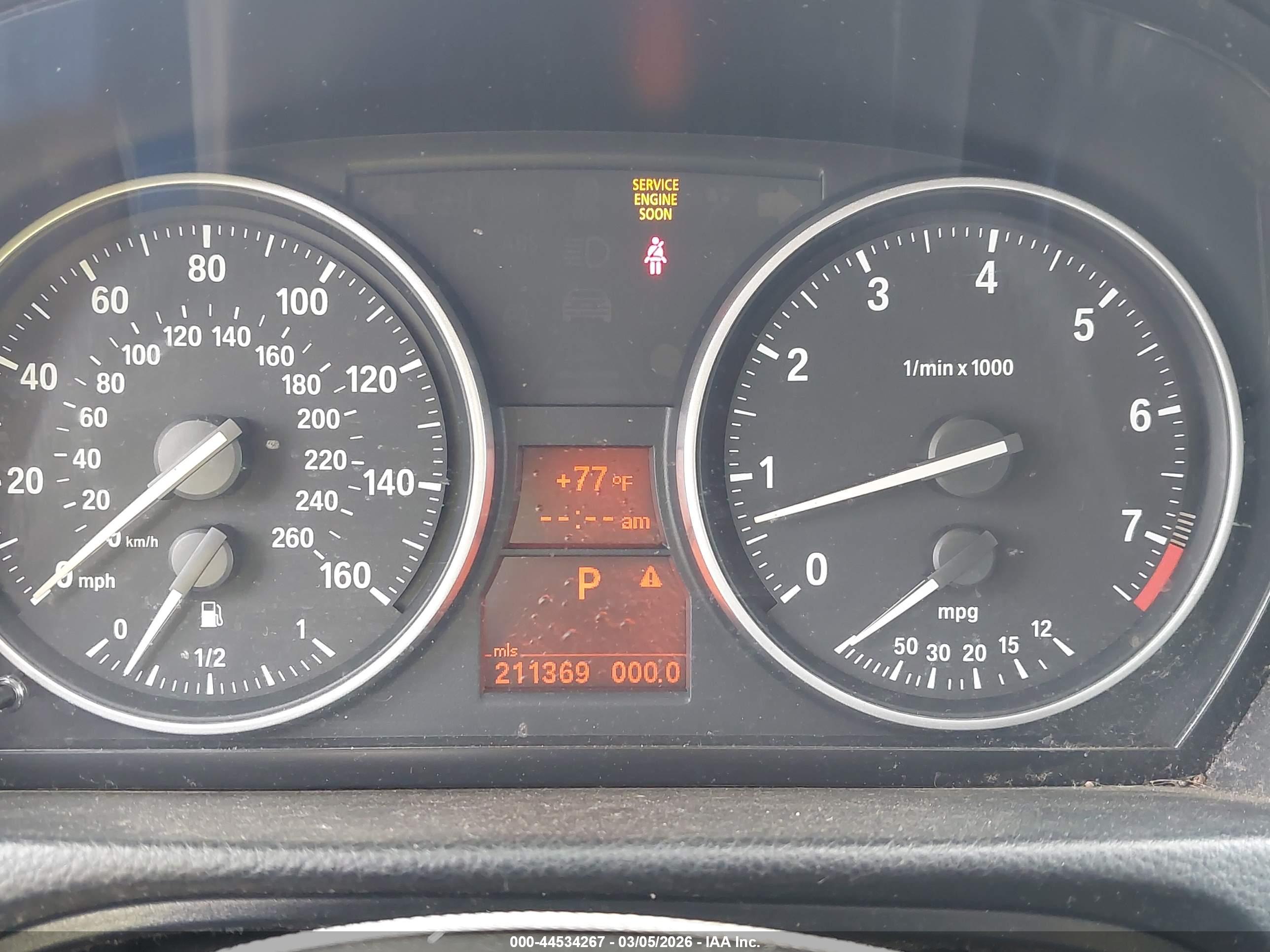 BMW 328I image 7