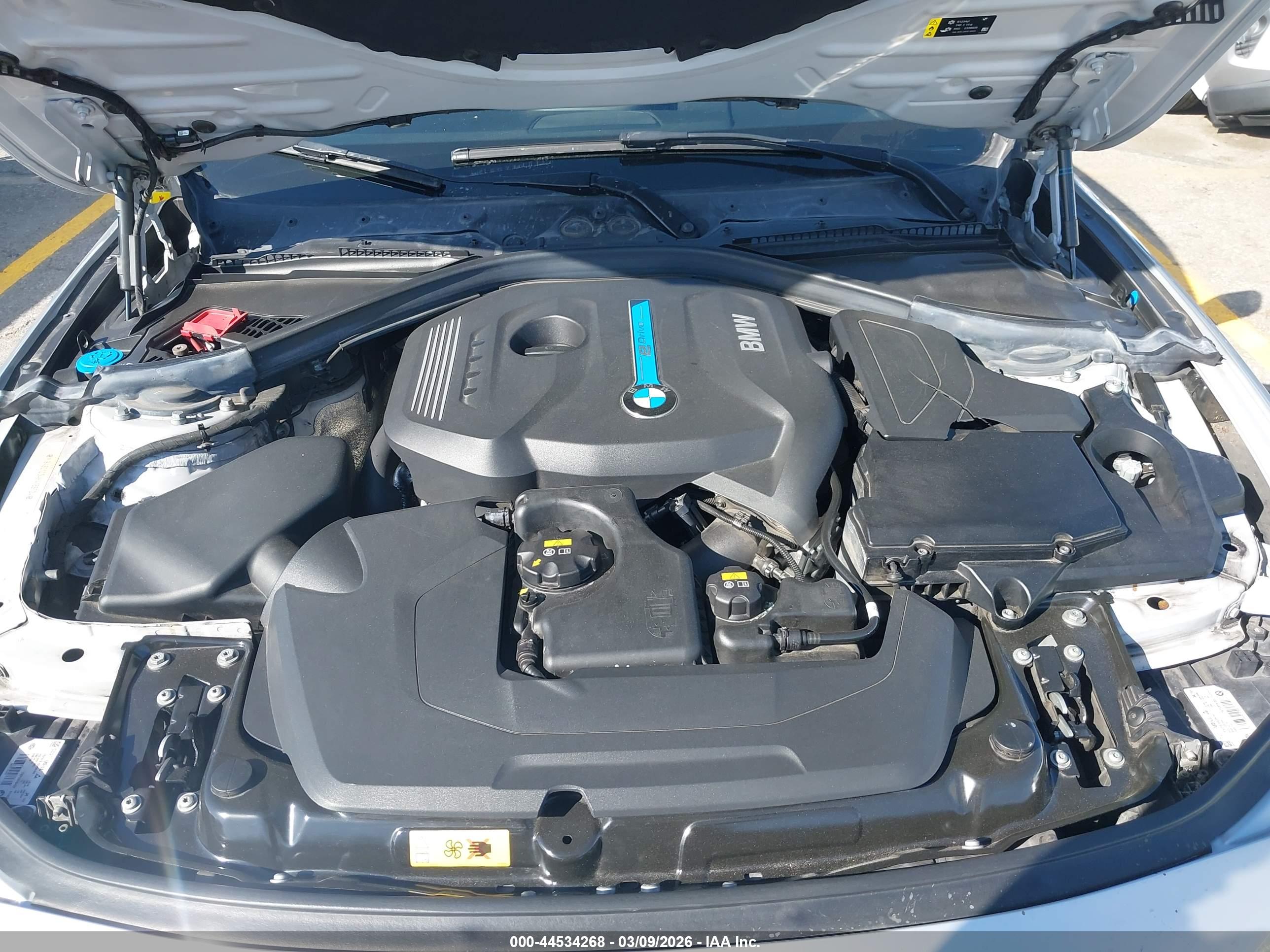 BMW 330E image 10