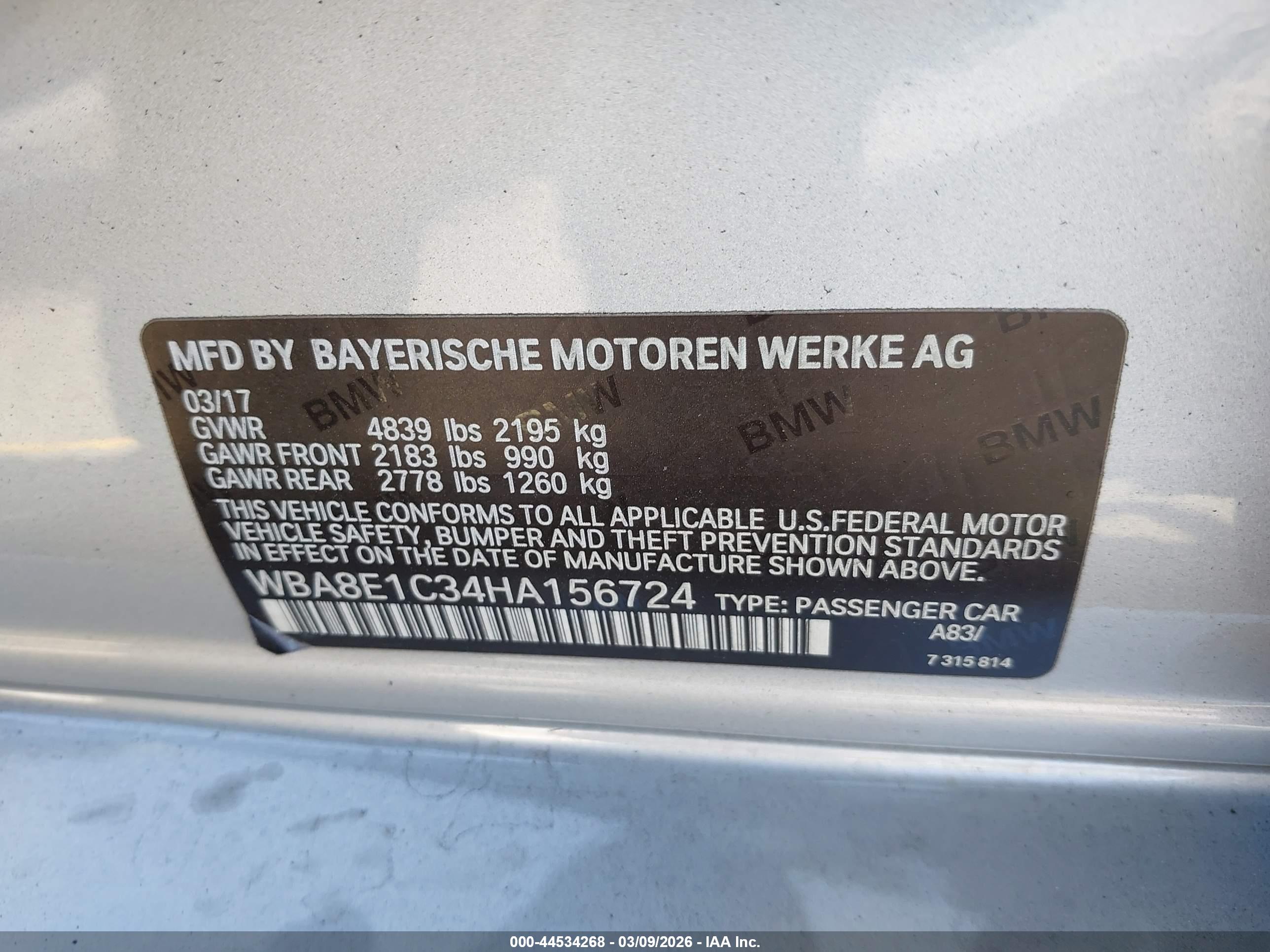 BMW 330E image 9