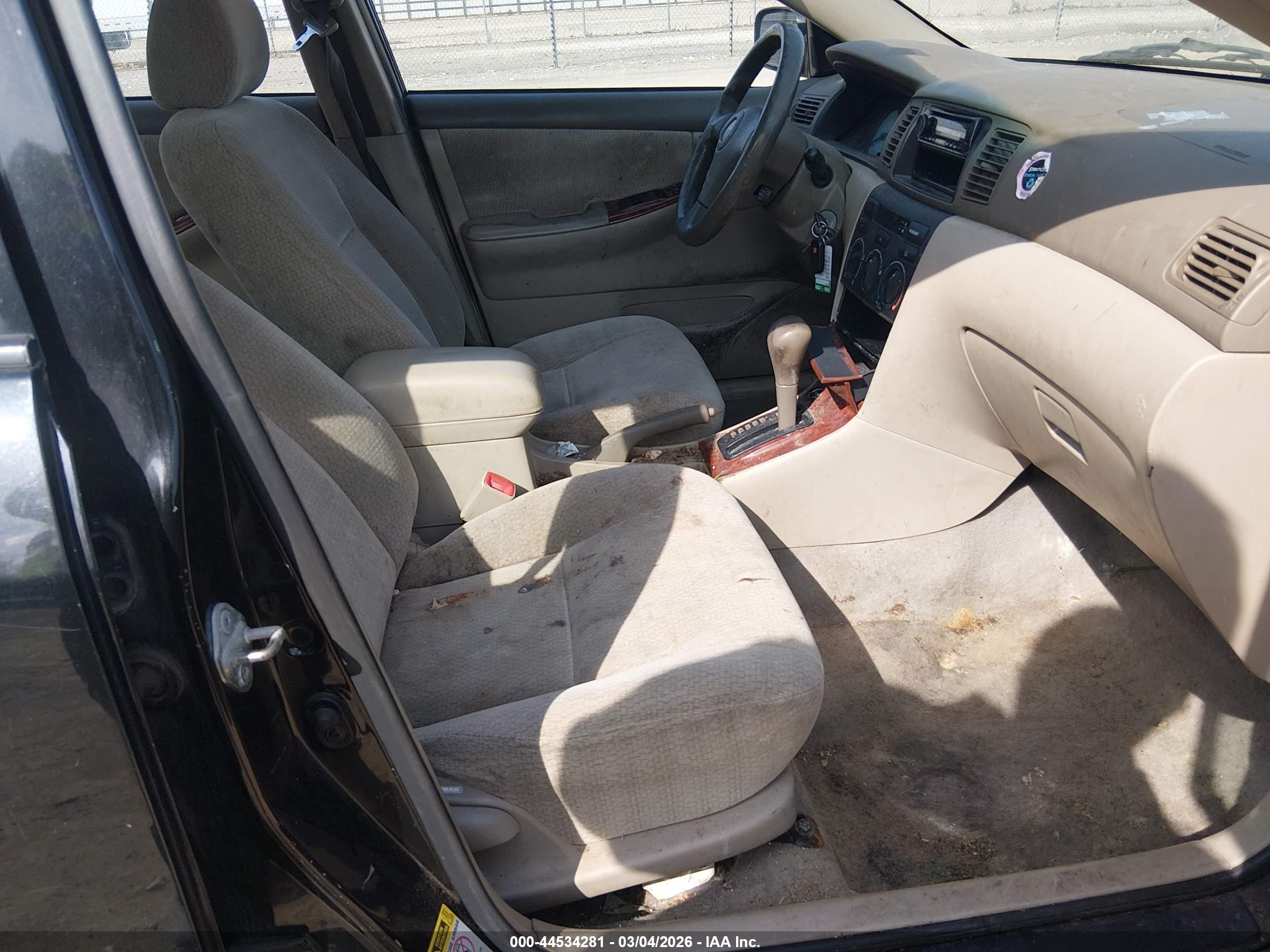 TOYOTA COROLLA image 5