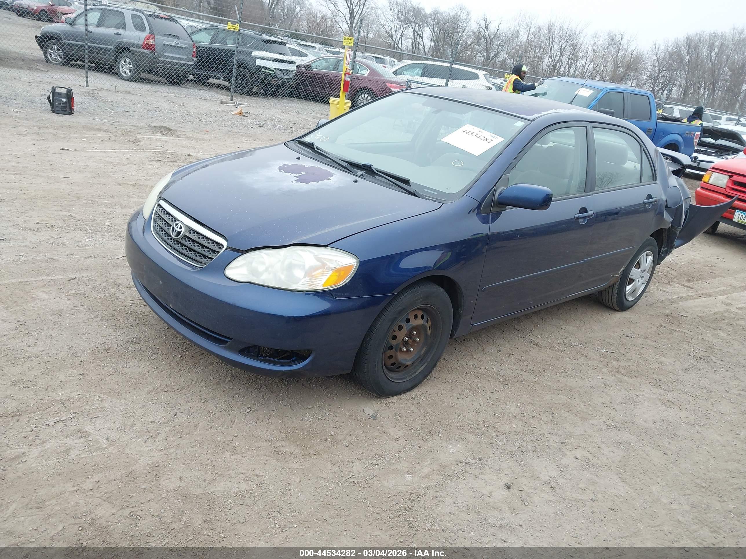 TOYOTA COROLLA image 2
