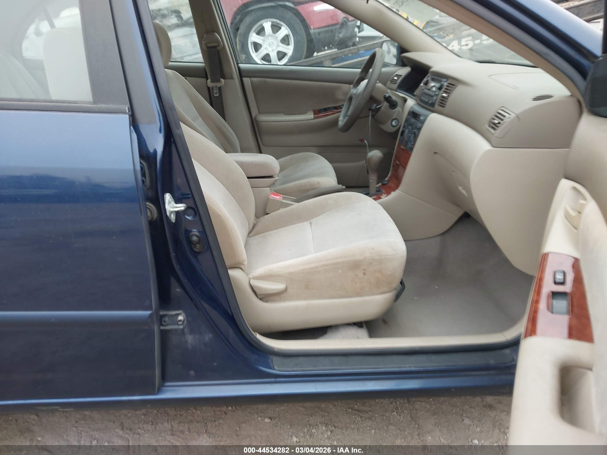 TOYOTA COROLLA image 5