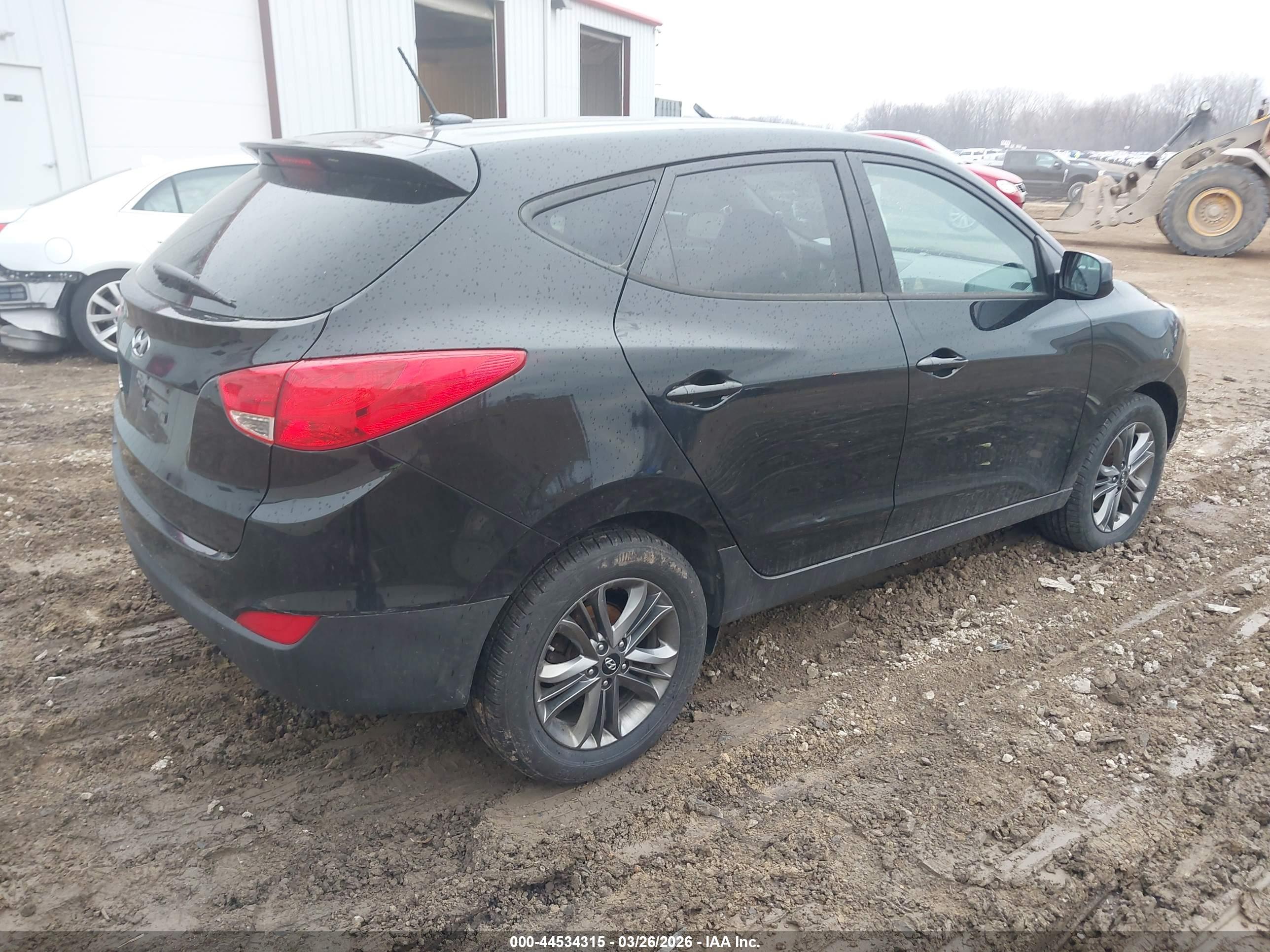 HYUNDAI TUCSON image 4