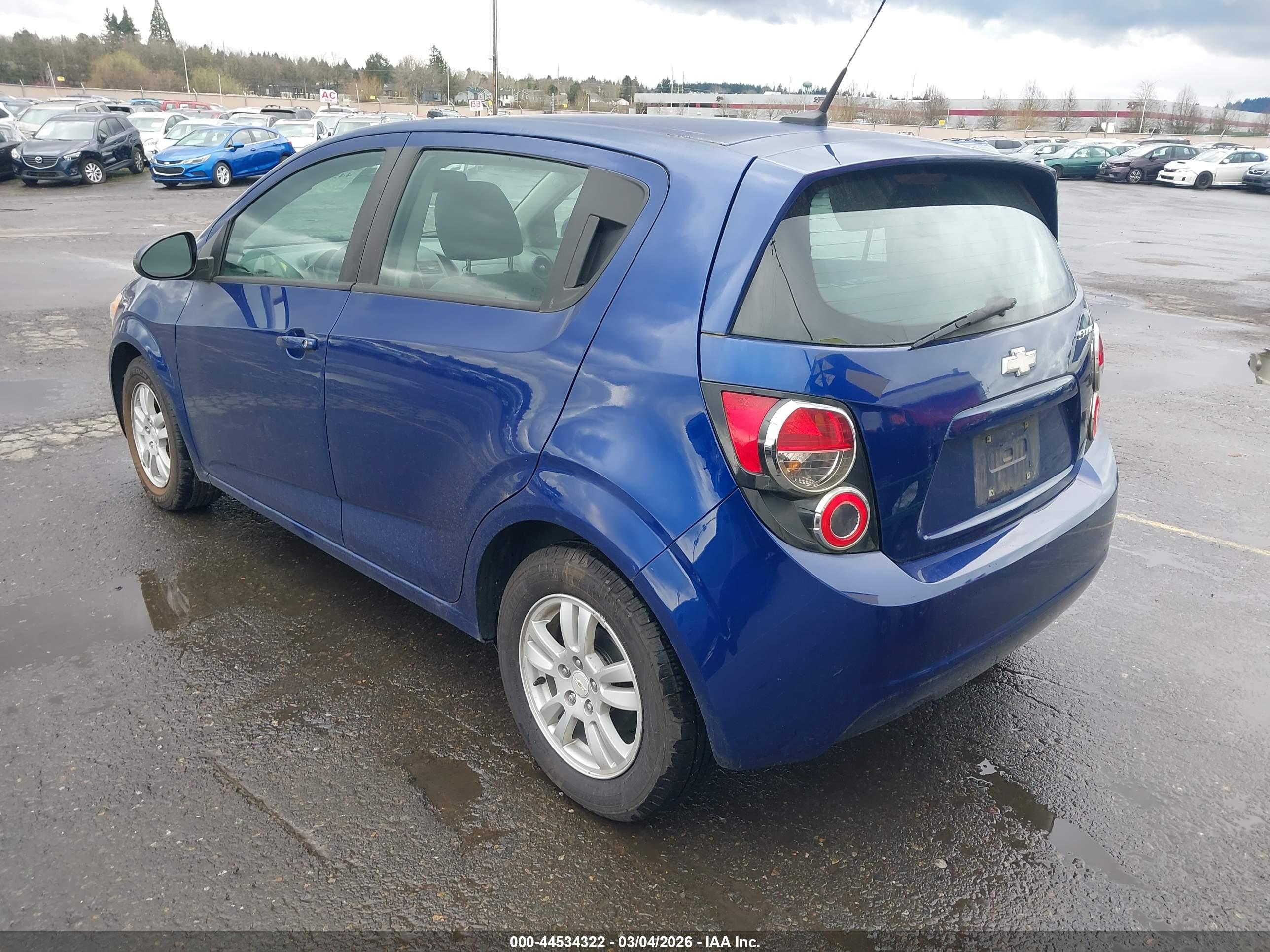 CHEVROLET SONIC image 3