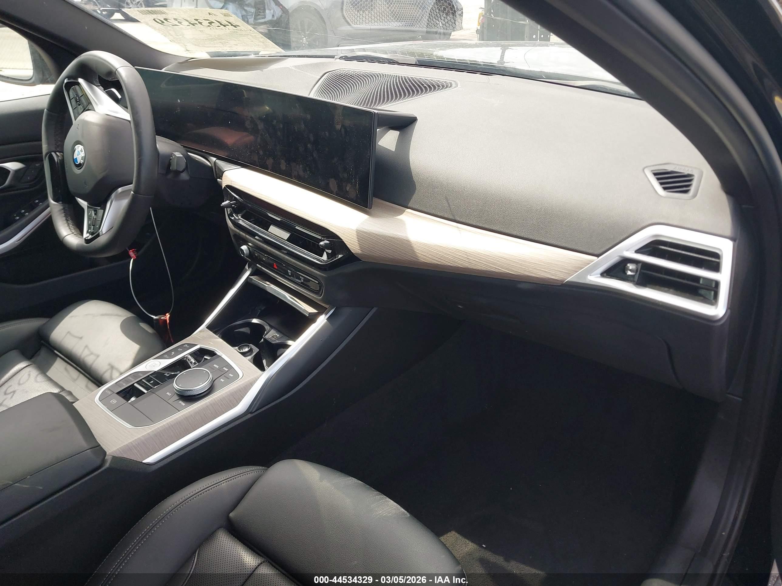 BMW 330I image 5