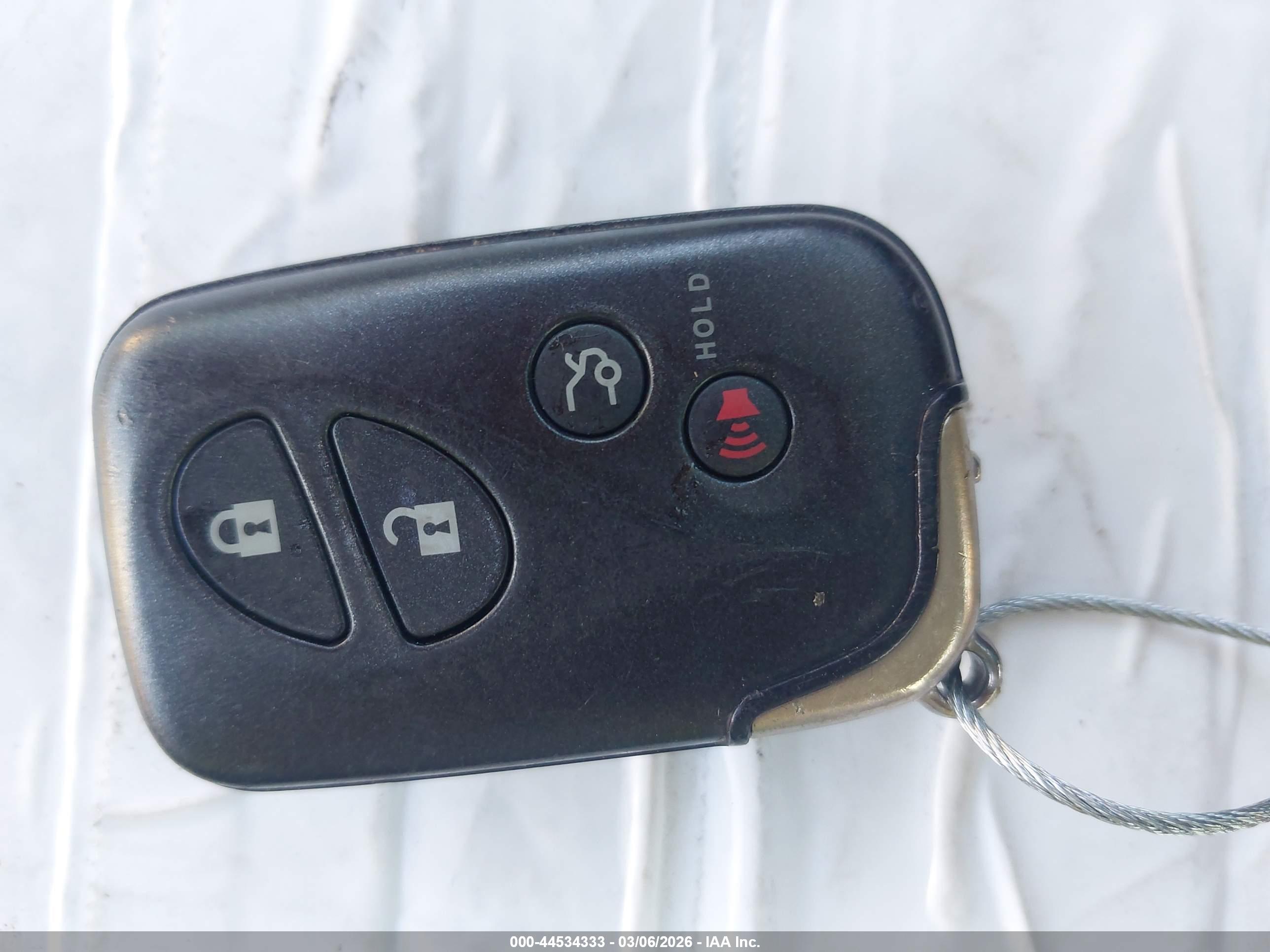 LEXUS ES image 11