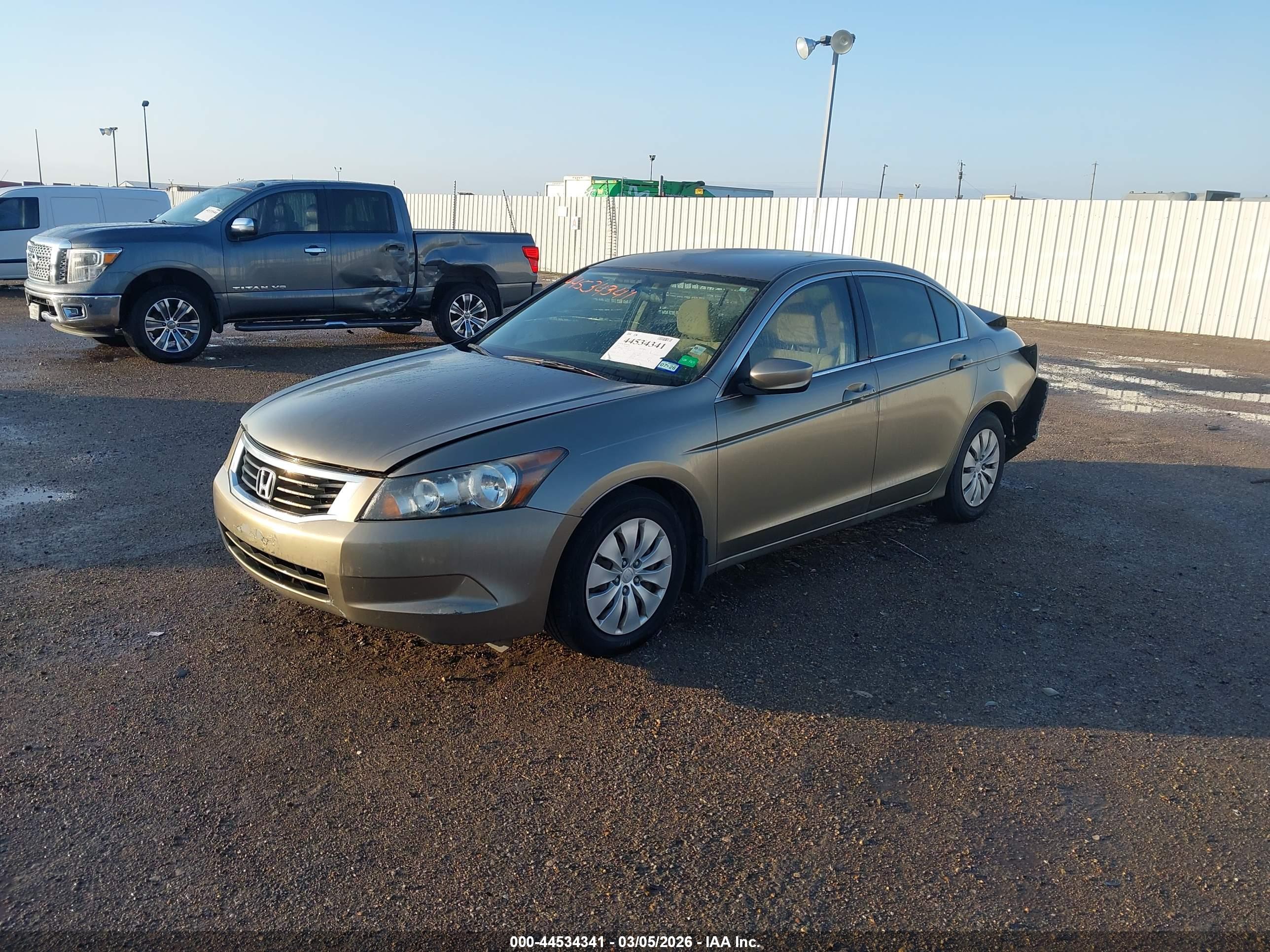 HONDA ACCORD image 2