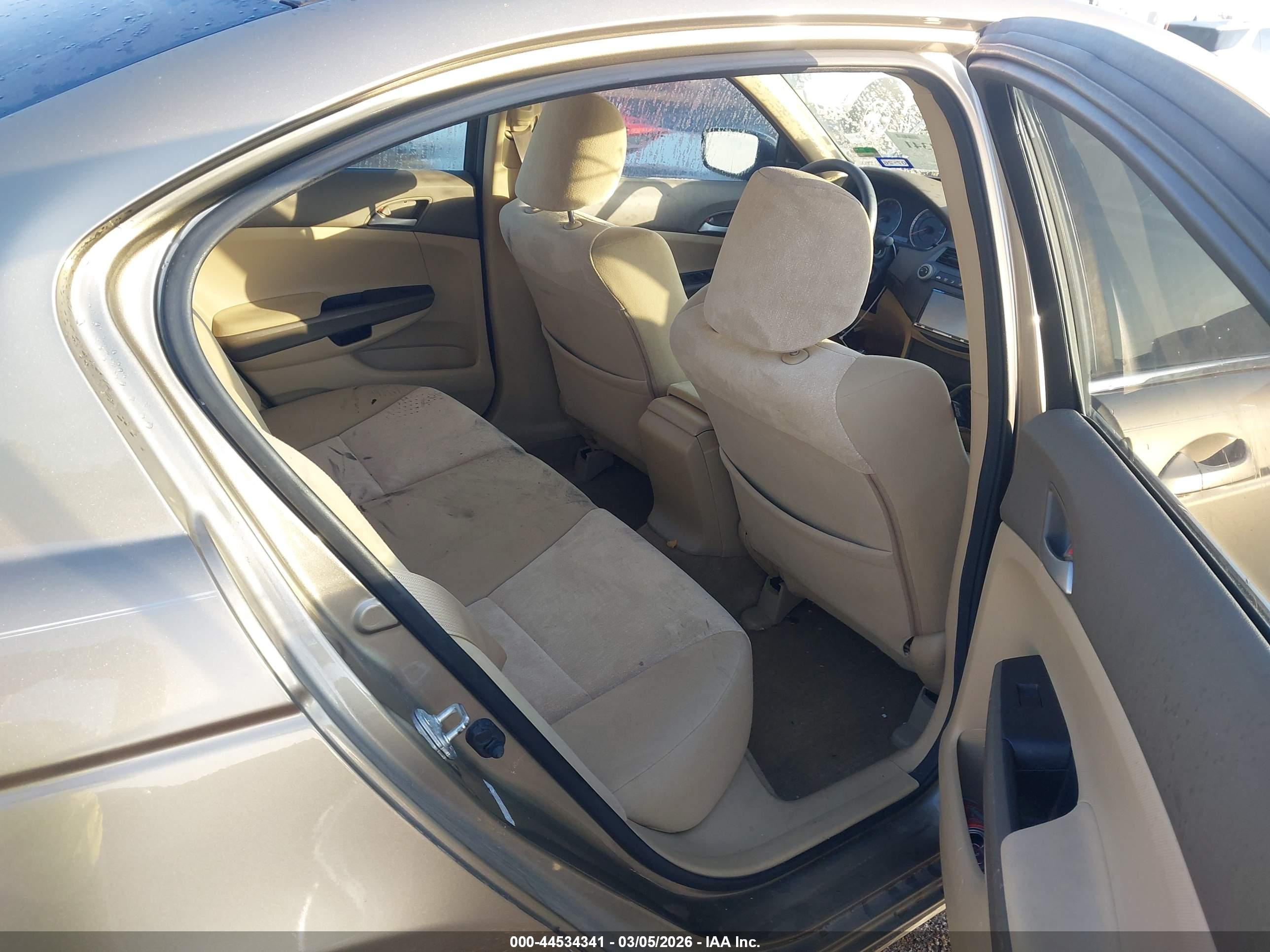 HONDA ACCORD image 8