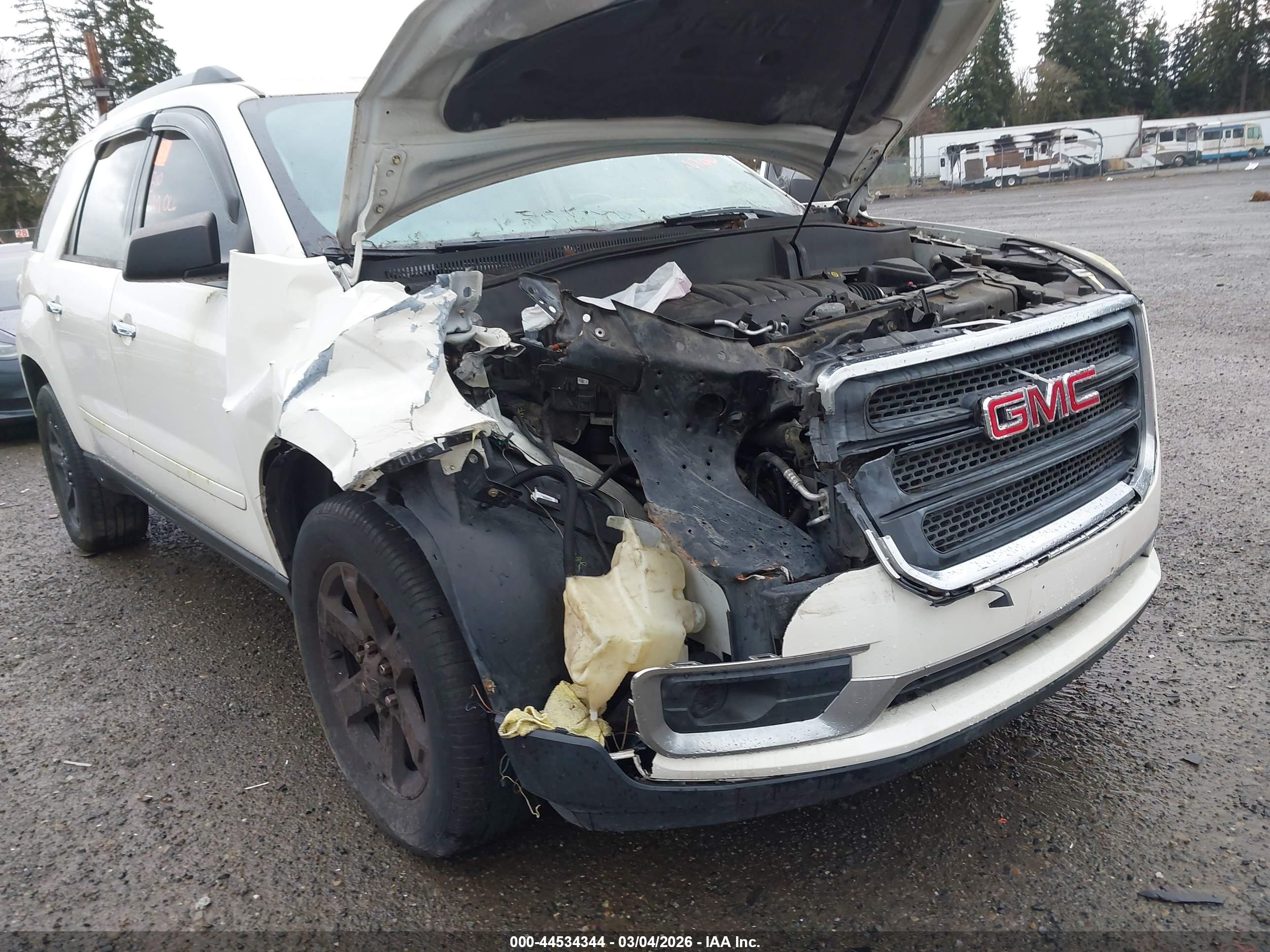 GMC ACADIA image 6