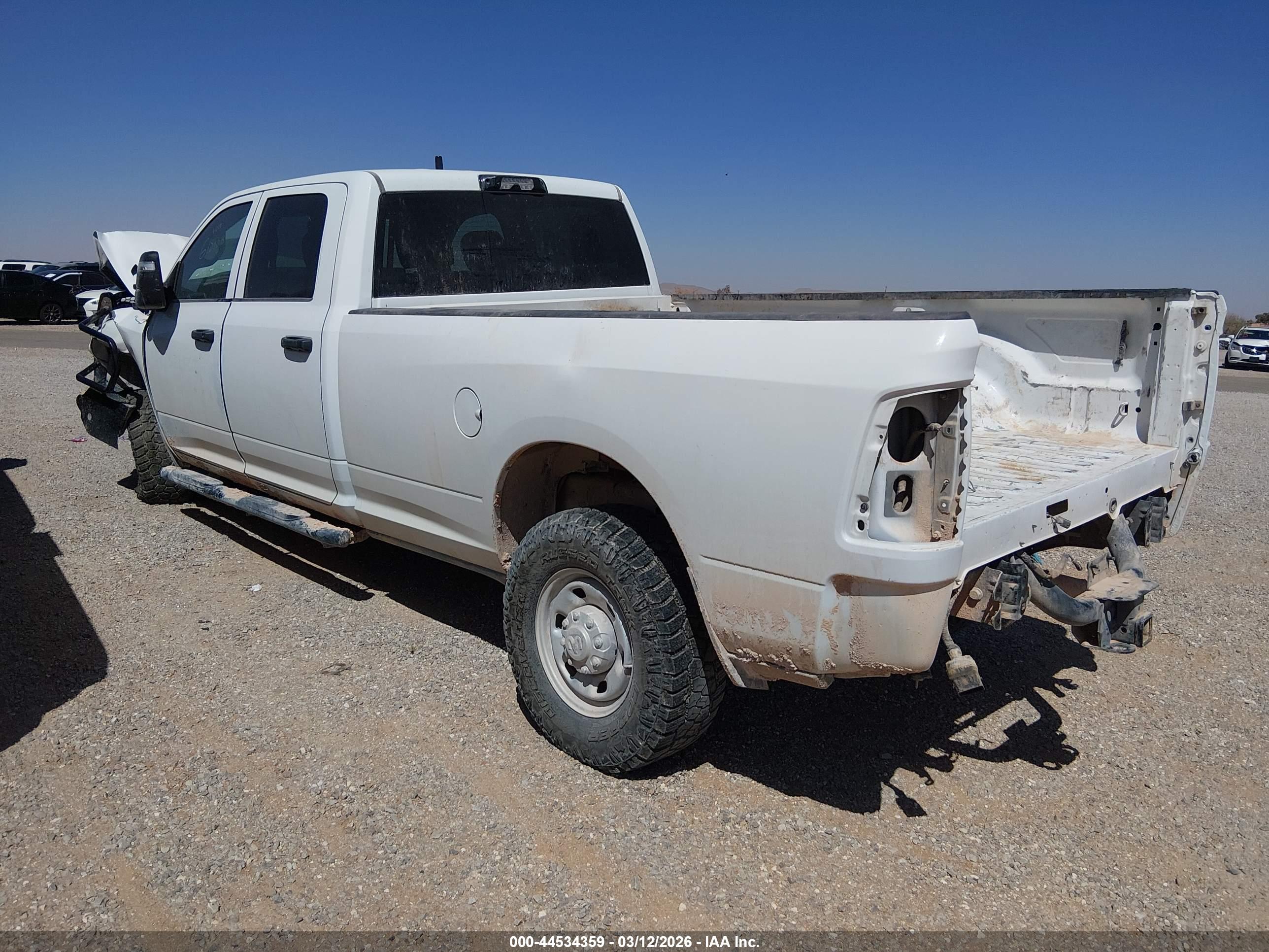 RAM 2500 image 3
