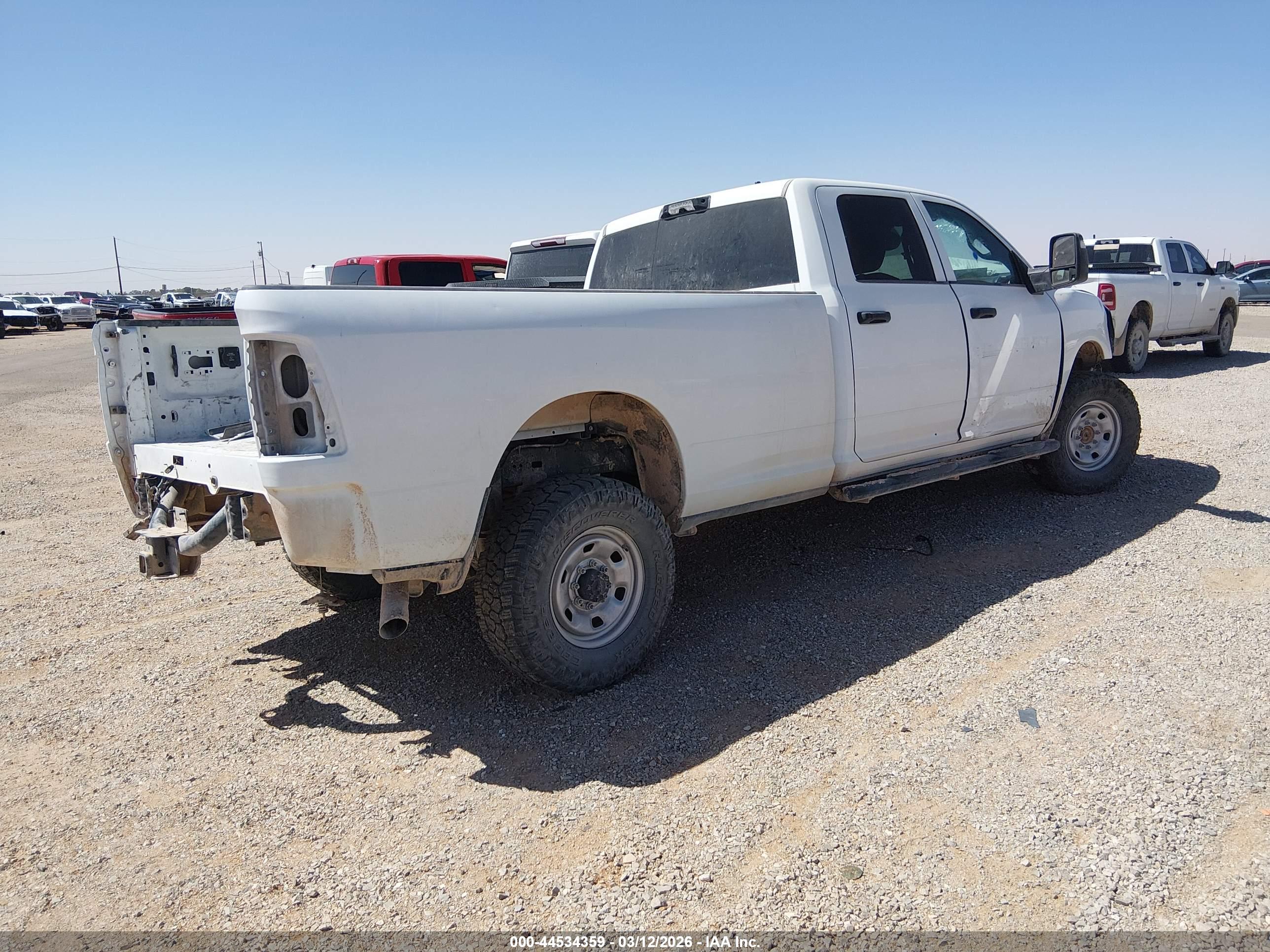 RAM 2500 image 4