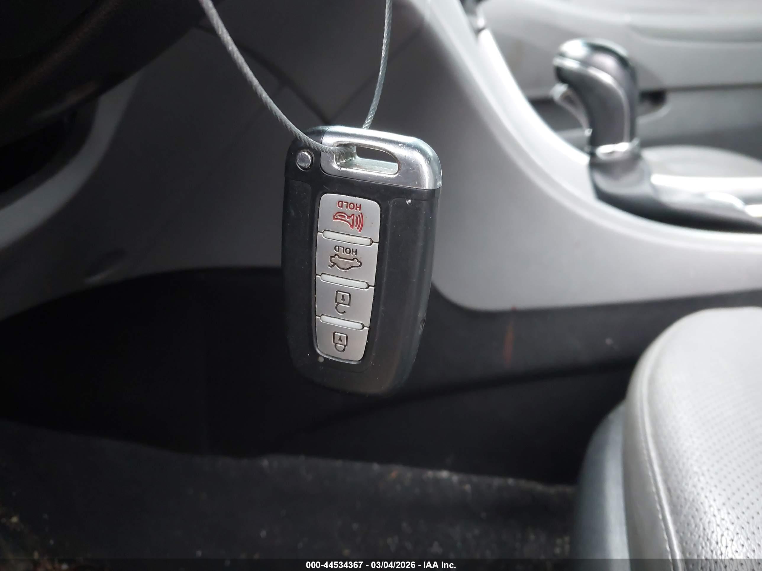 HYUNDAI SONATA image 11
