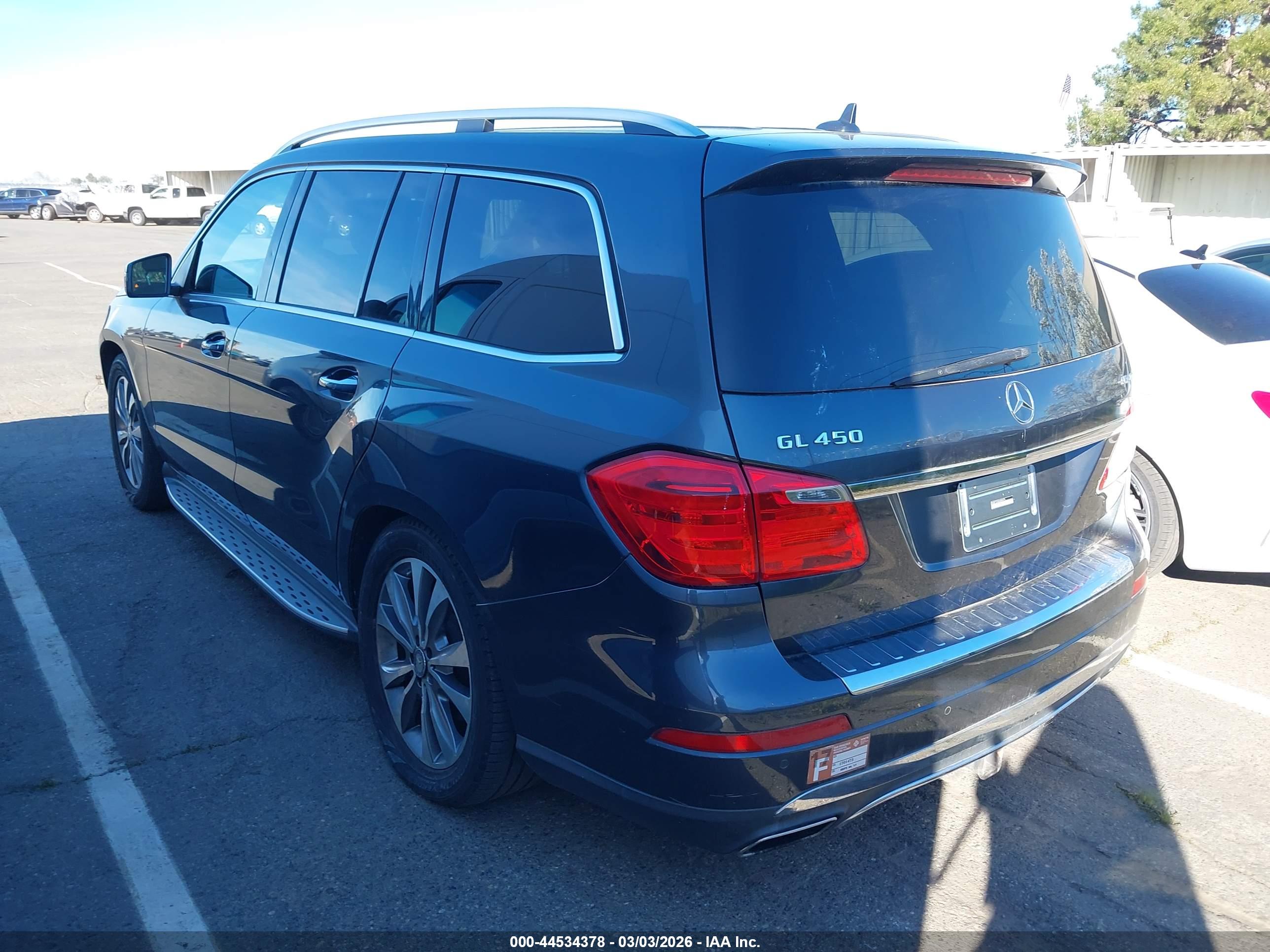 MERCEDES-BENZ GL image 3