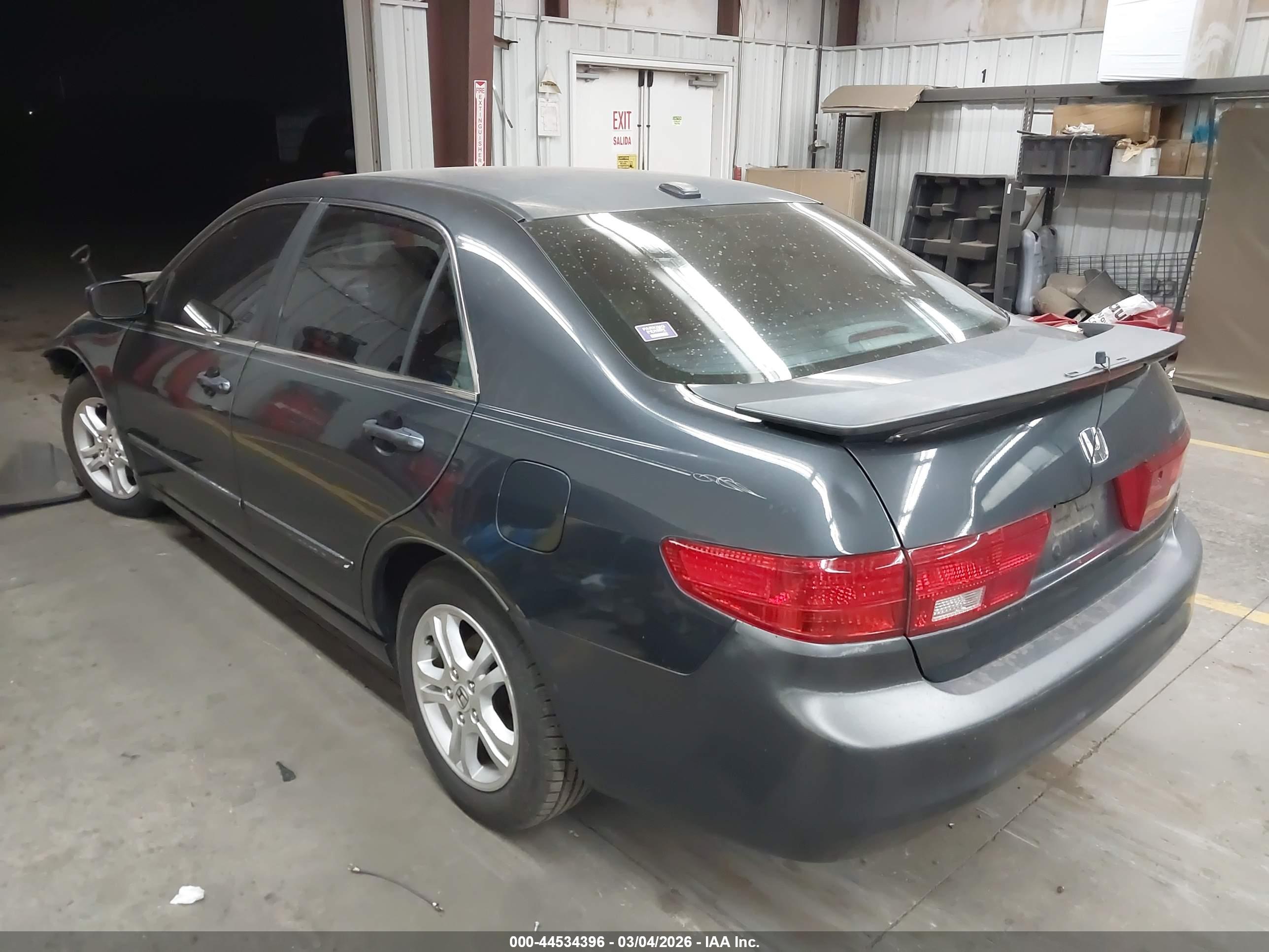 HONDA ACCORD image 3