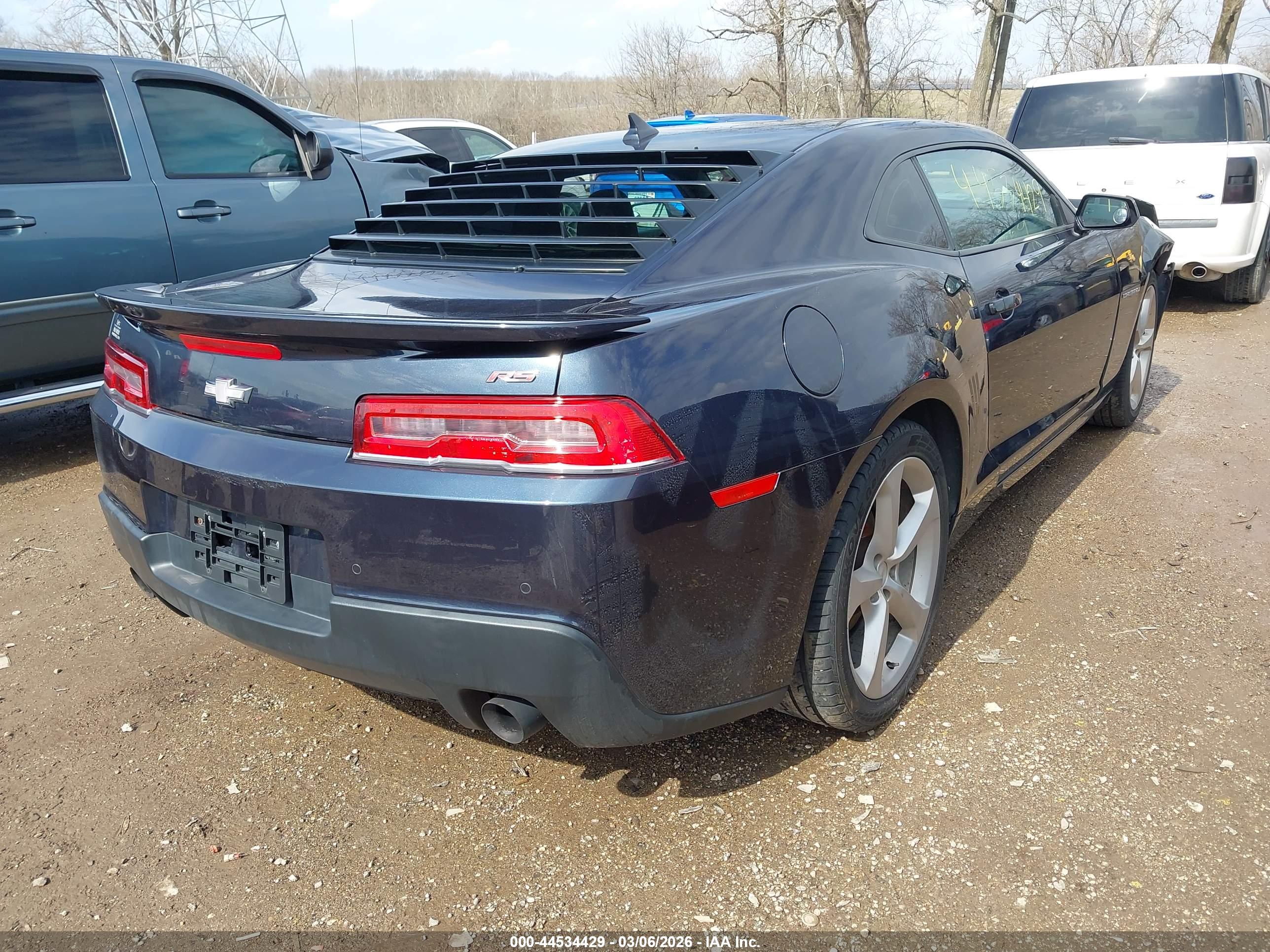 CHEVROLET CAMARO image 4