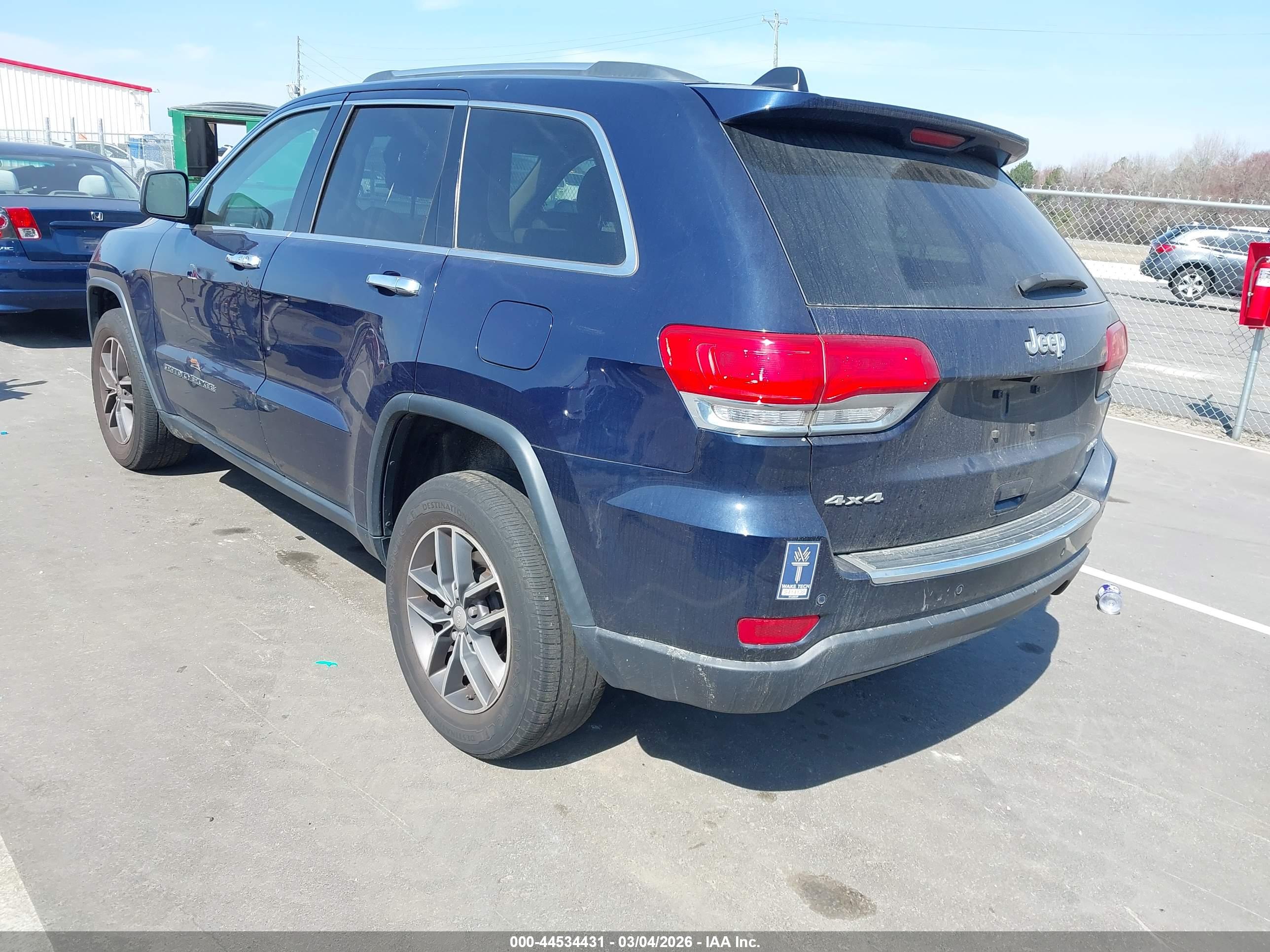 JEEP GRAND image 3