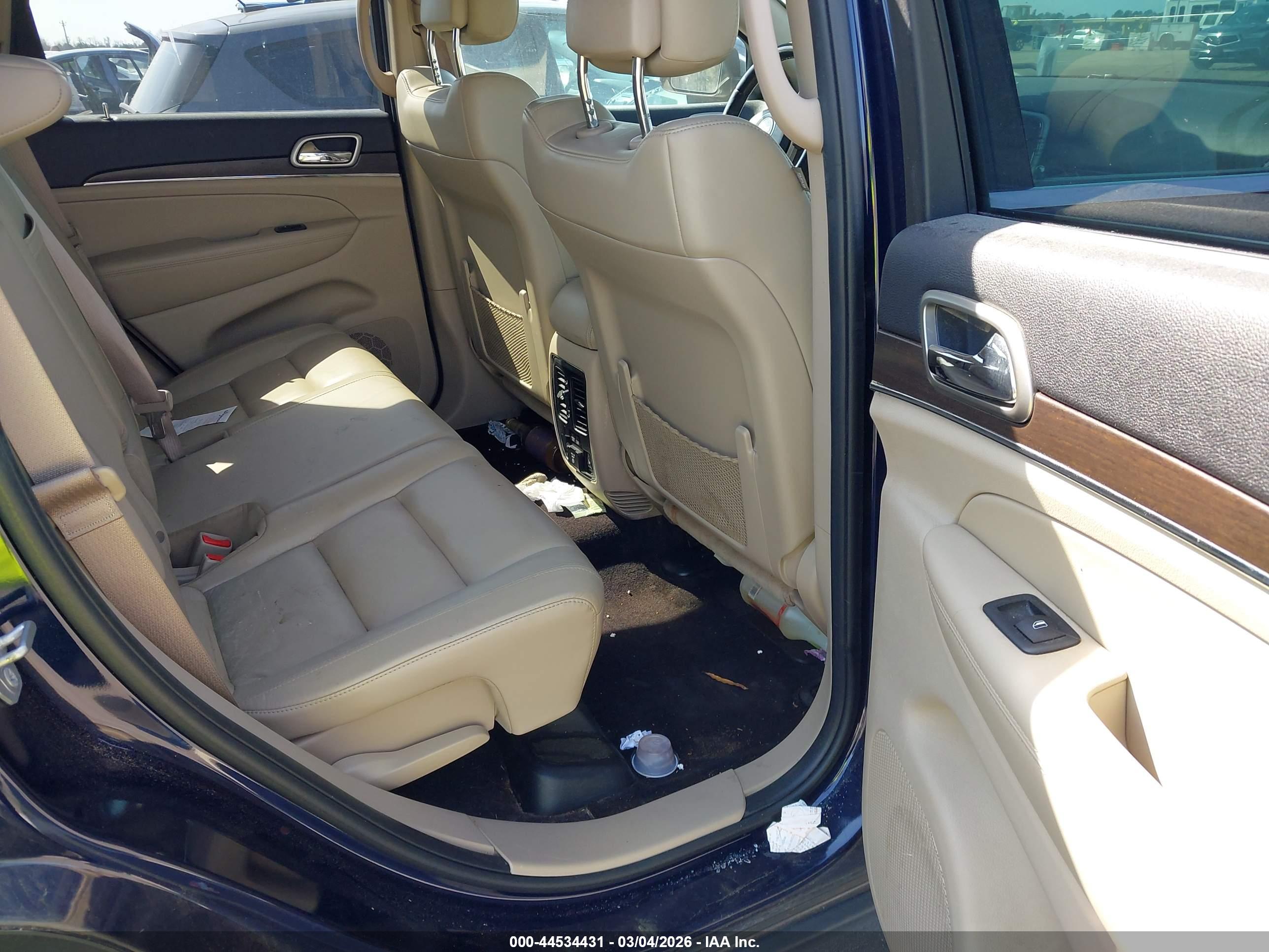 JEEP GRAND image 8
