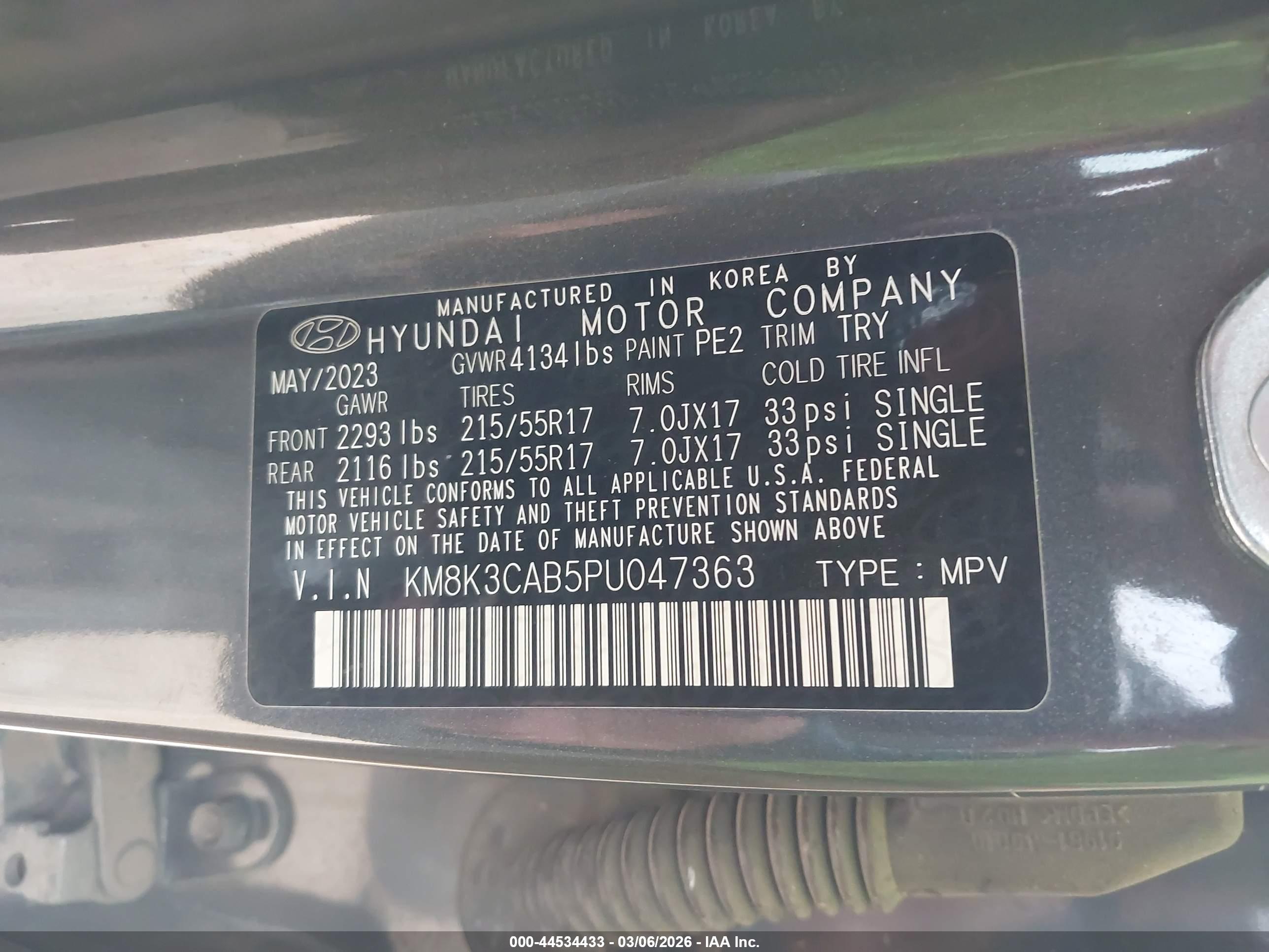 HYUNDAI KONA image 9