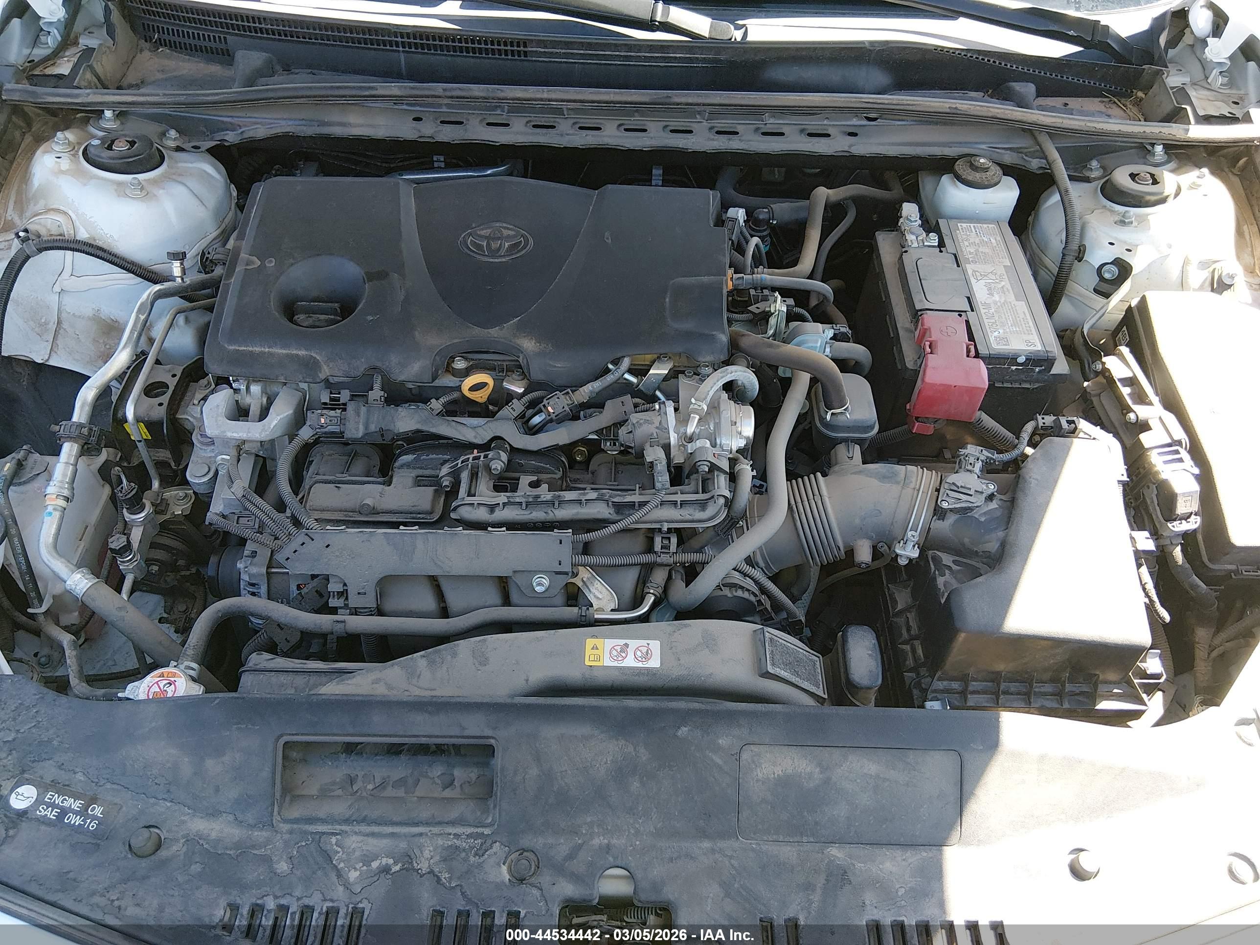 TOYOTA CAMRY image 10